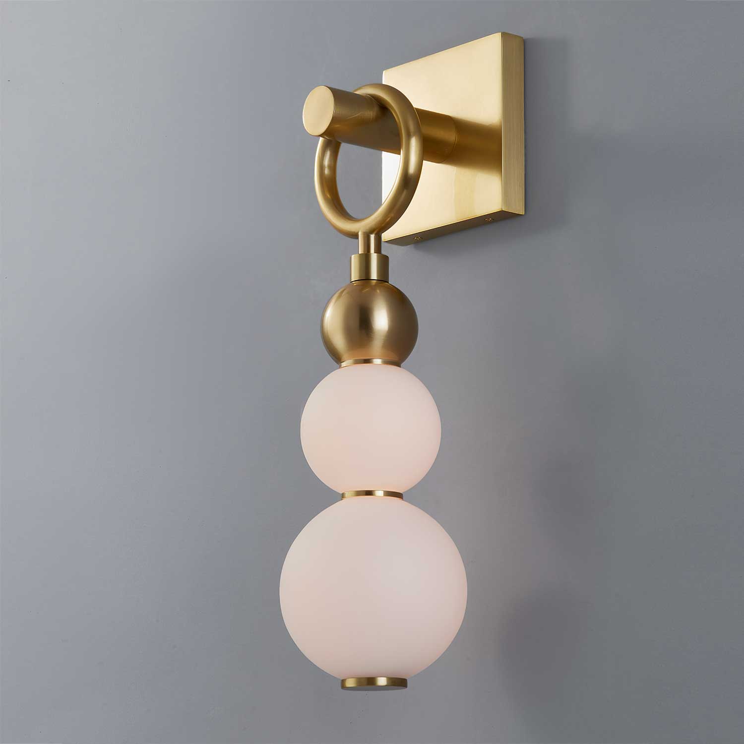 Perrin - Modern golden wall sconce in brass and glass