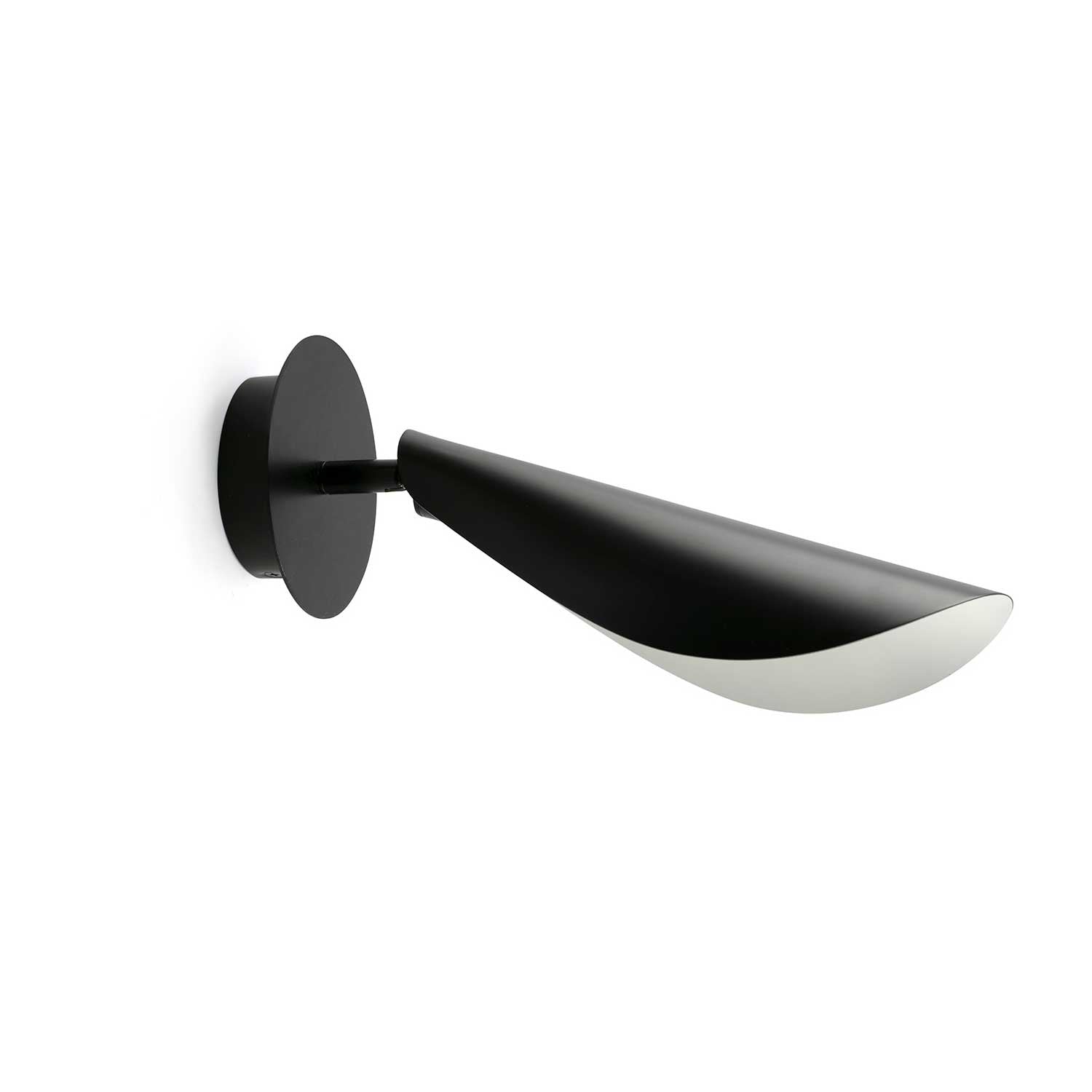 Лиггера - черный дизайнерский настенный светильник для гостиной