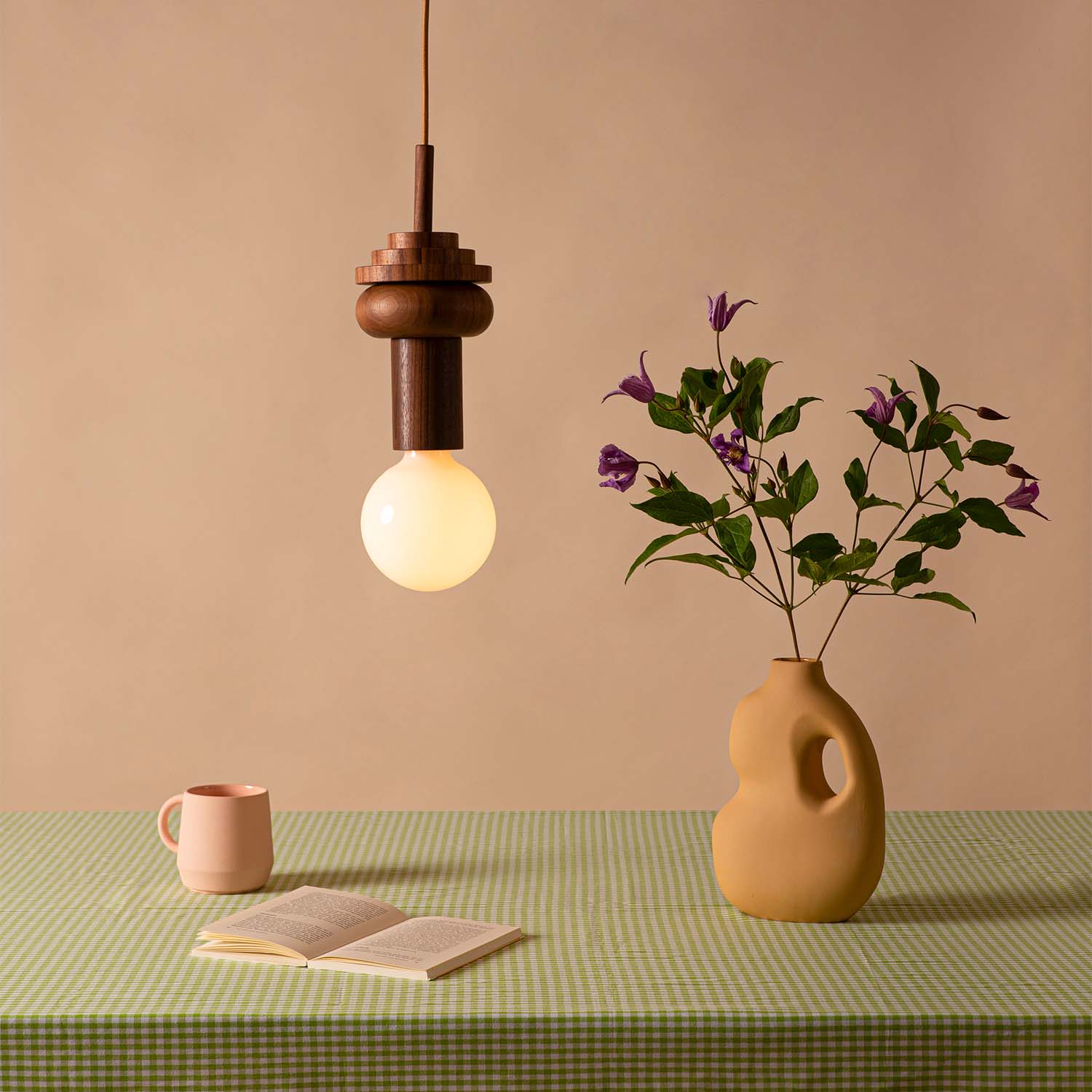 JUNIT WALNUT - Walnut wood bilboquet-shaped pendant light