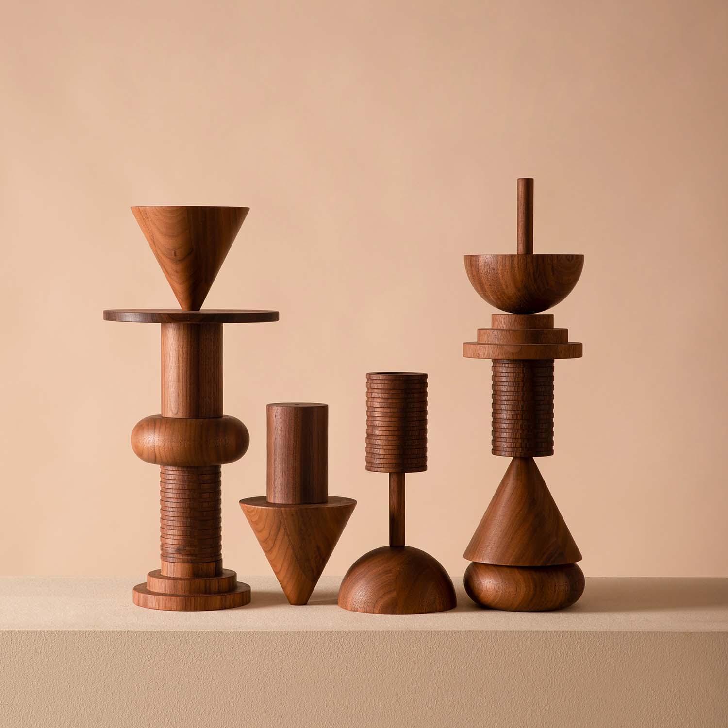 JUNIT WALNUT - Sospensione a forma di bilboquet in legno di noce