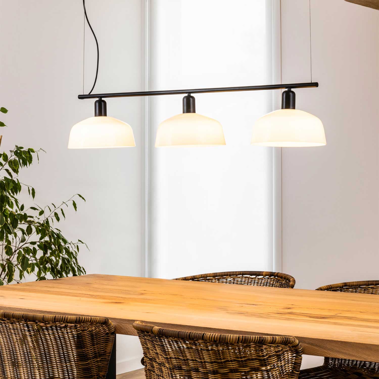Tatawin - Modern linear suspension for dining room
