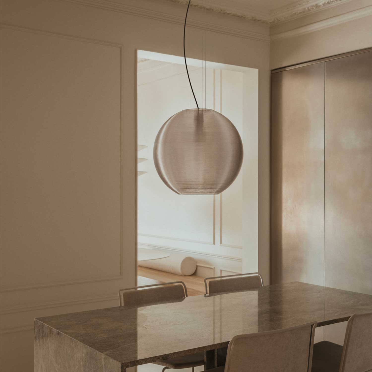 Aire - Suspension design boule en verre pour salon