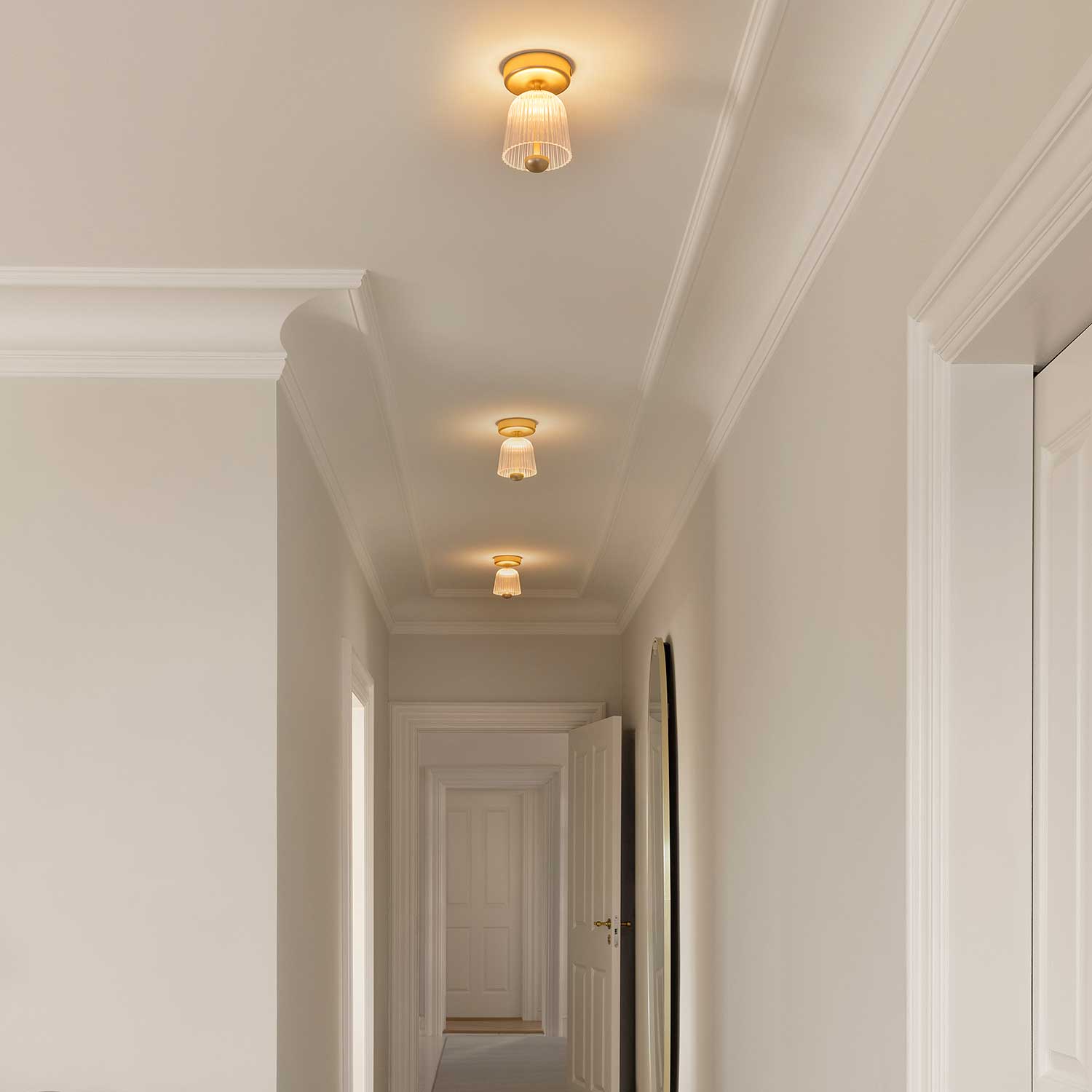 Asteea - Plafonnier doré chic et moderne design métal