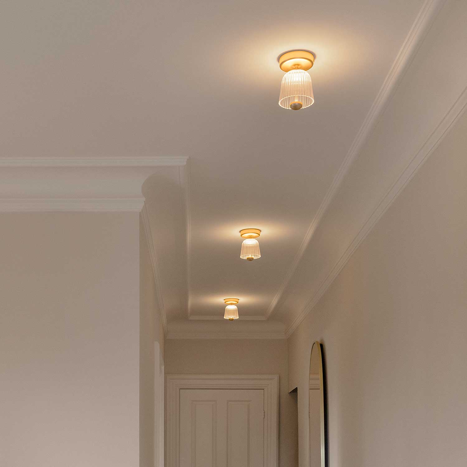 Asteea - Plafonnier doré chic et moderne design métal