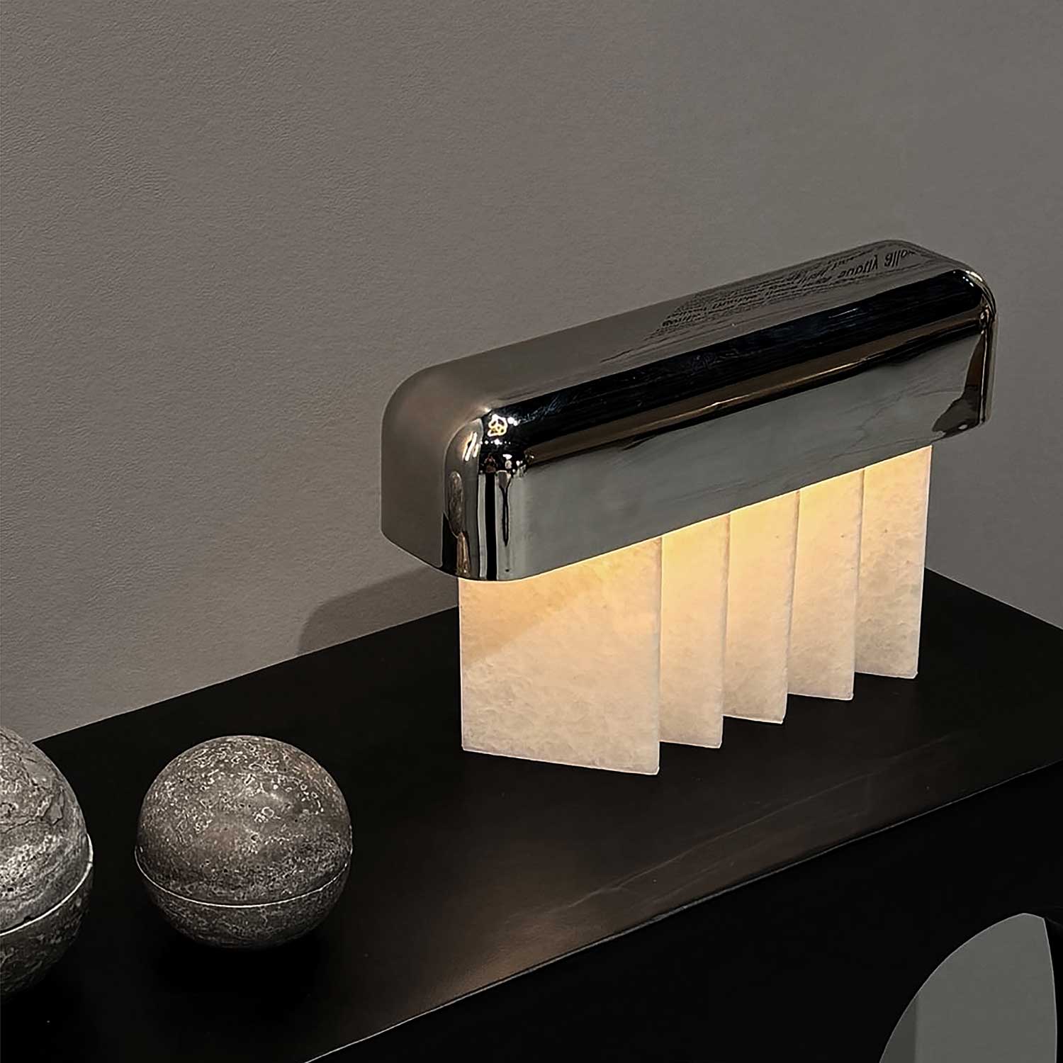 Beetle - Tragbare LED-Designlampe Marmor für Wohnzimmer