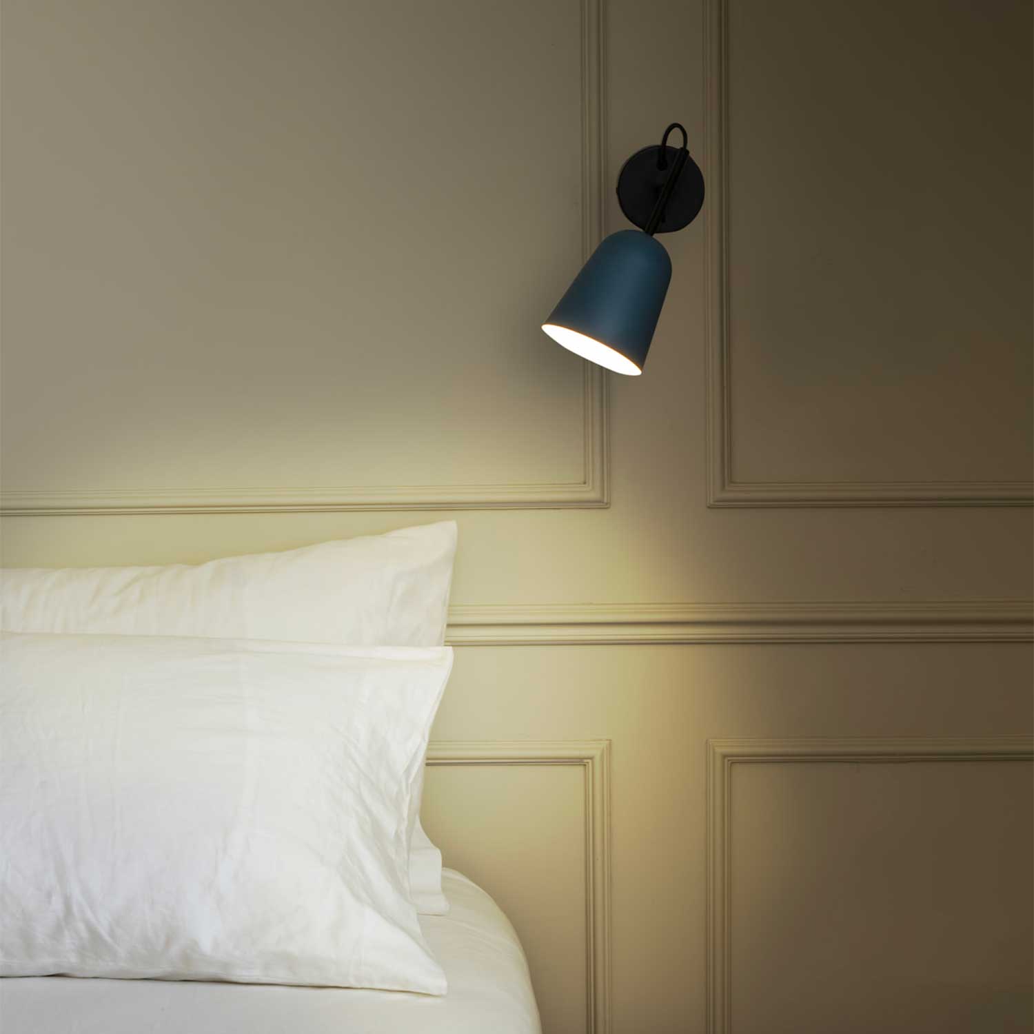 Studio - Aplique de pared decorativa colorida para dormitorio de diseño