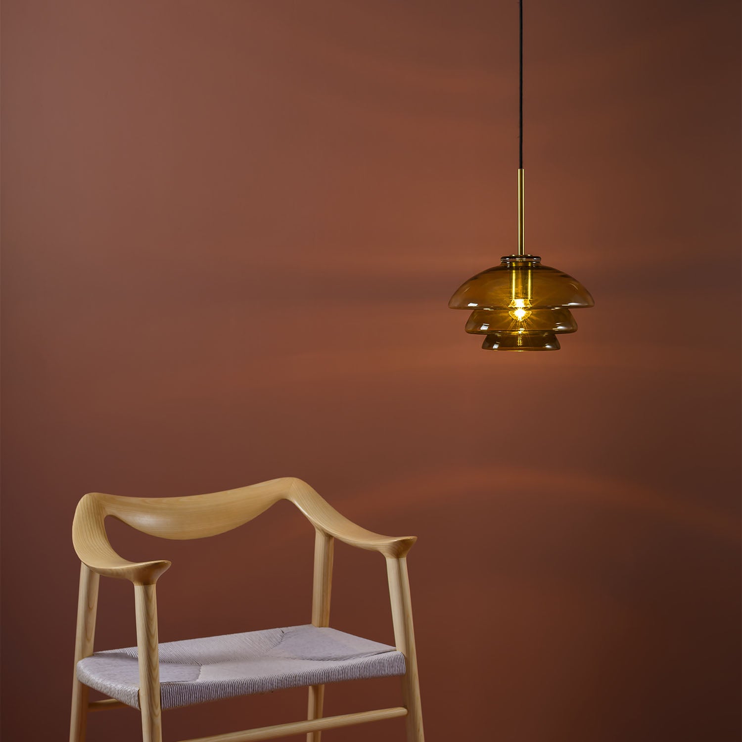 ARCHIVE 4006 - Подвесной светильник из выдувного стекла, изготовленный вручную