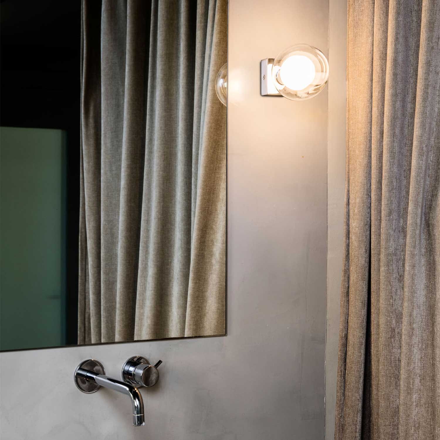 Perla - Applique murale bronze pour salle de bain élégante