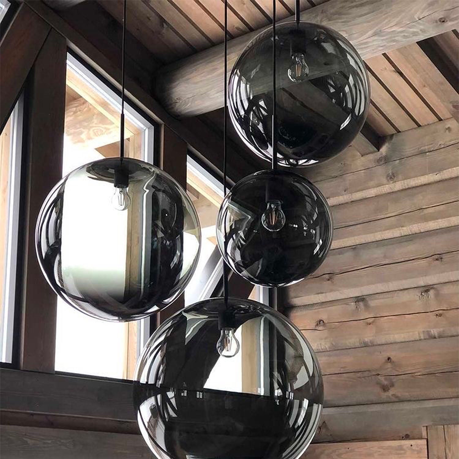 ARCHIVE 4014 - Handmade blown glass globe pendant light