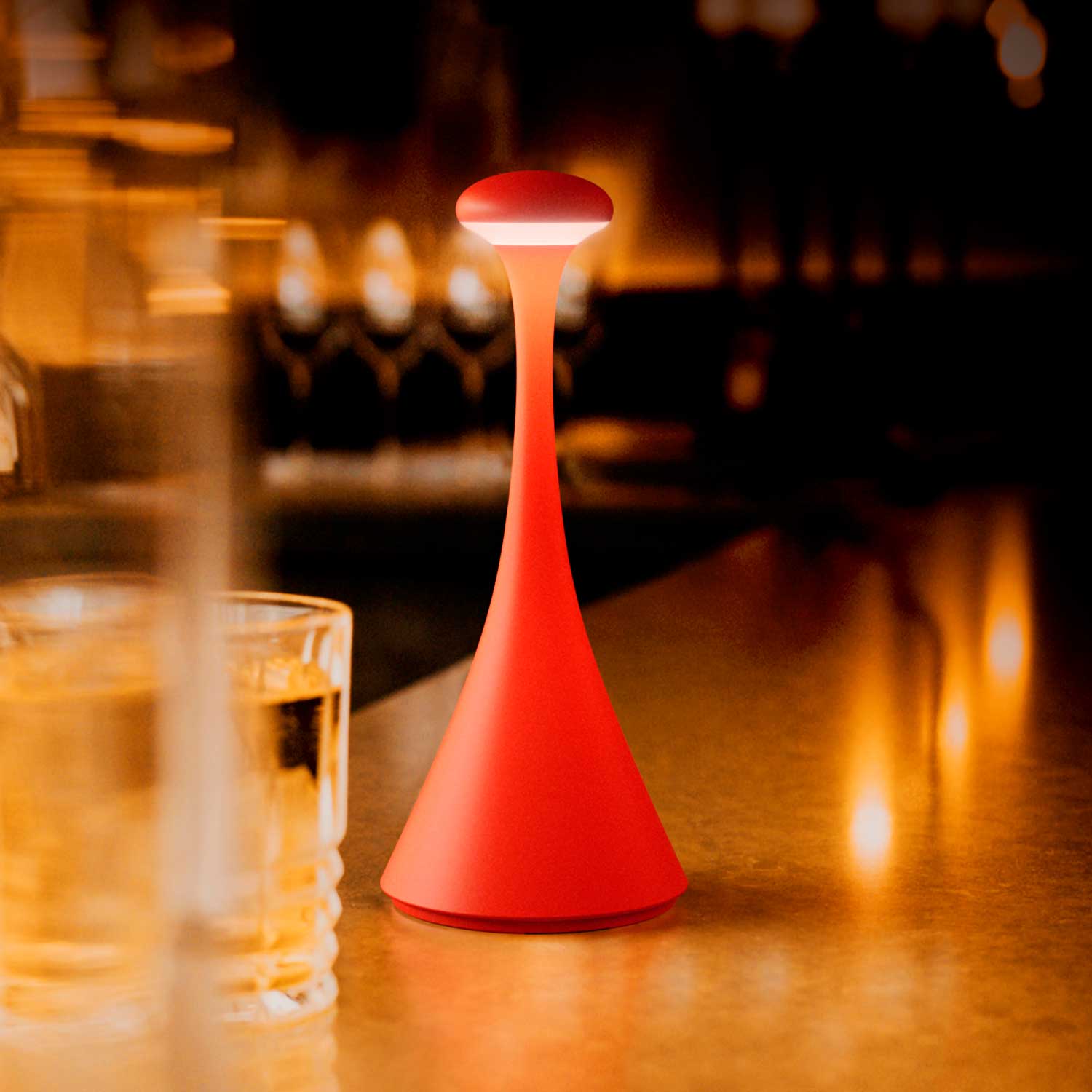 Nudrop - Portable wireless LED lamp design for outdoor use
