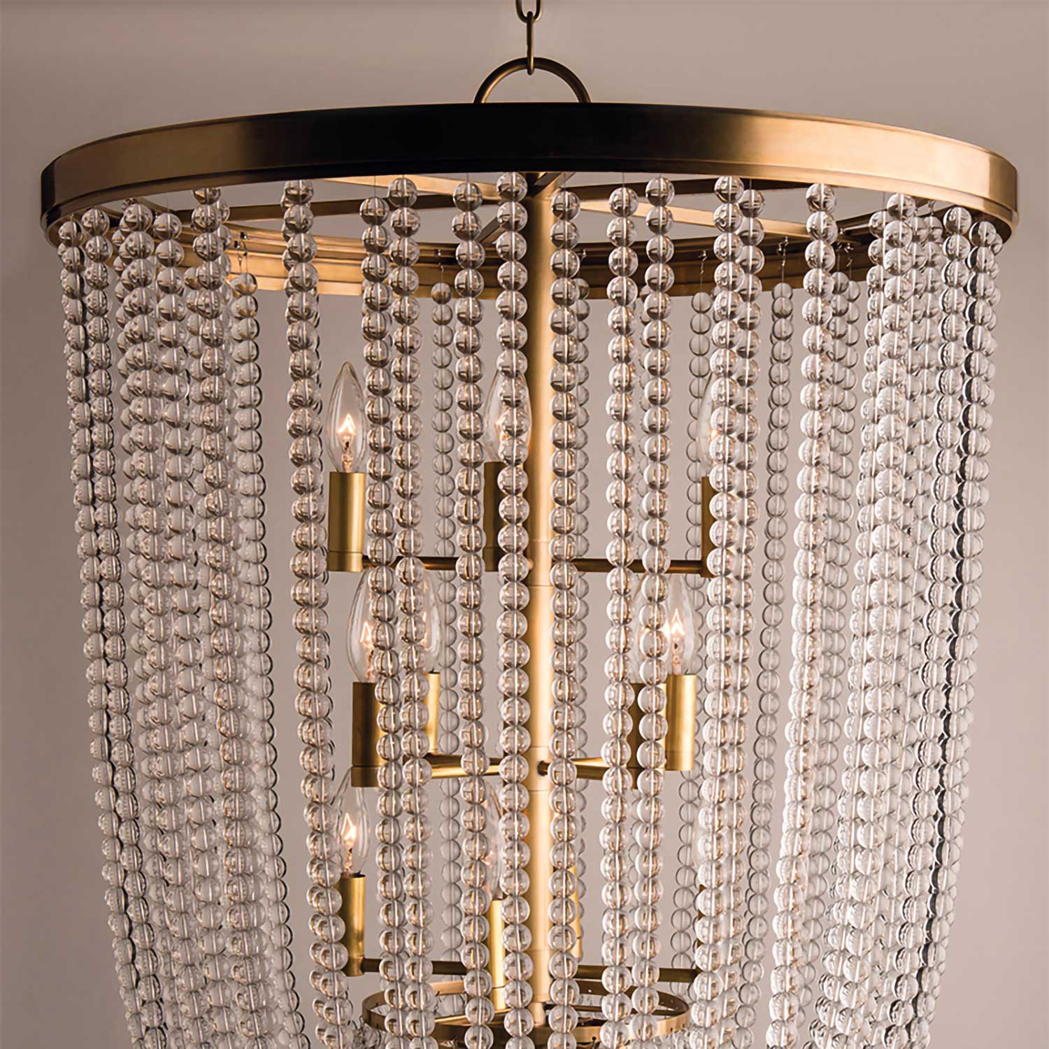 Royalton - Chic chandelier in brass or steel with pendants