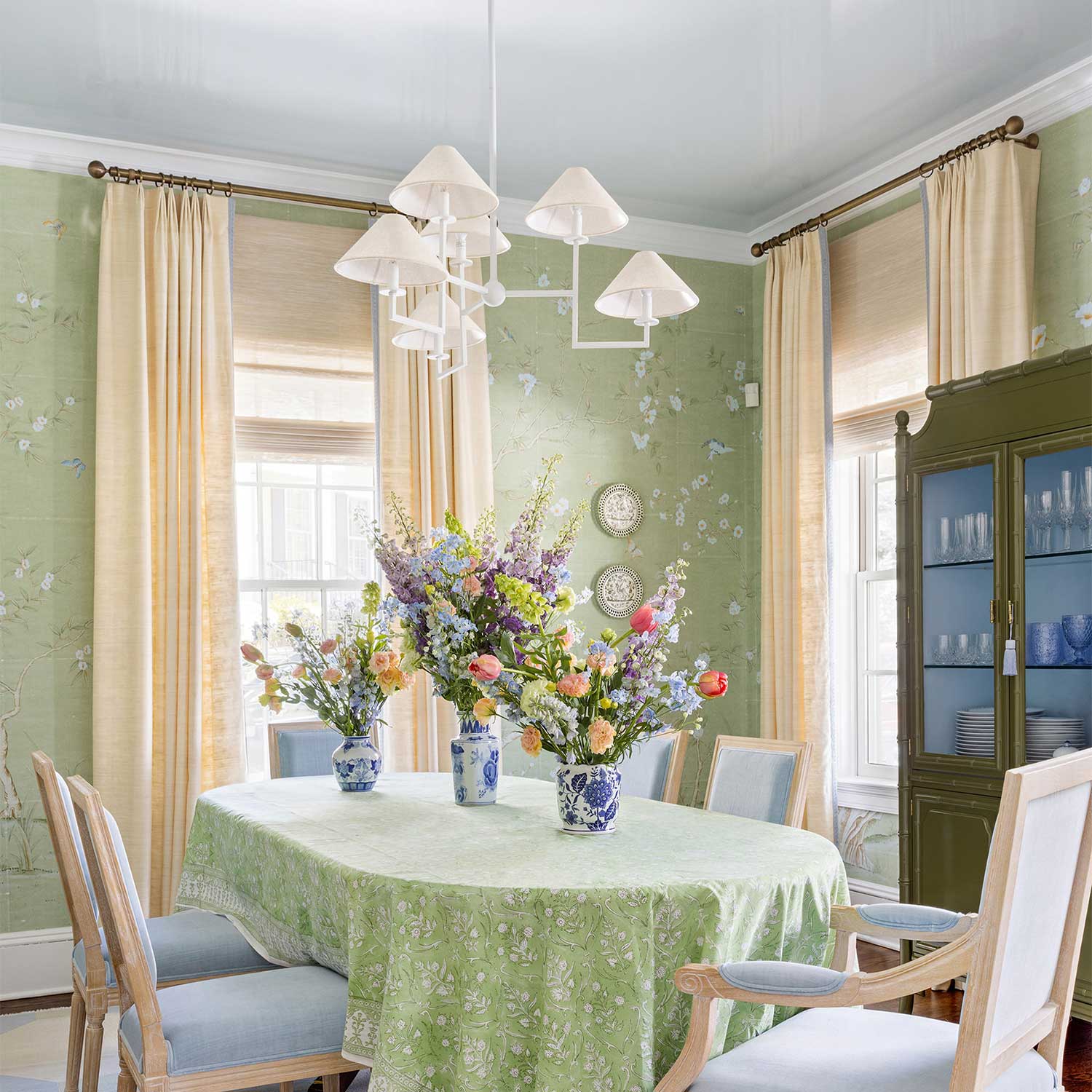 Gladwyne - Lustre en métal blanc et abat-jour en lin