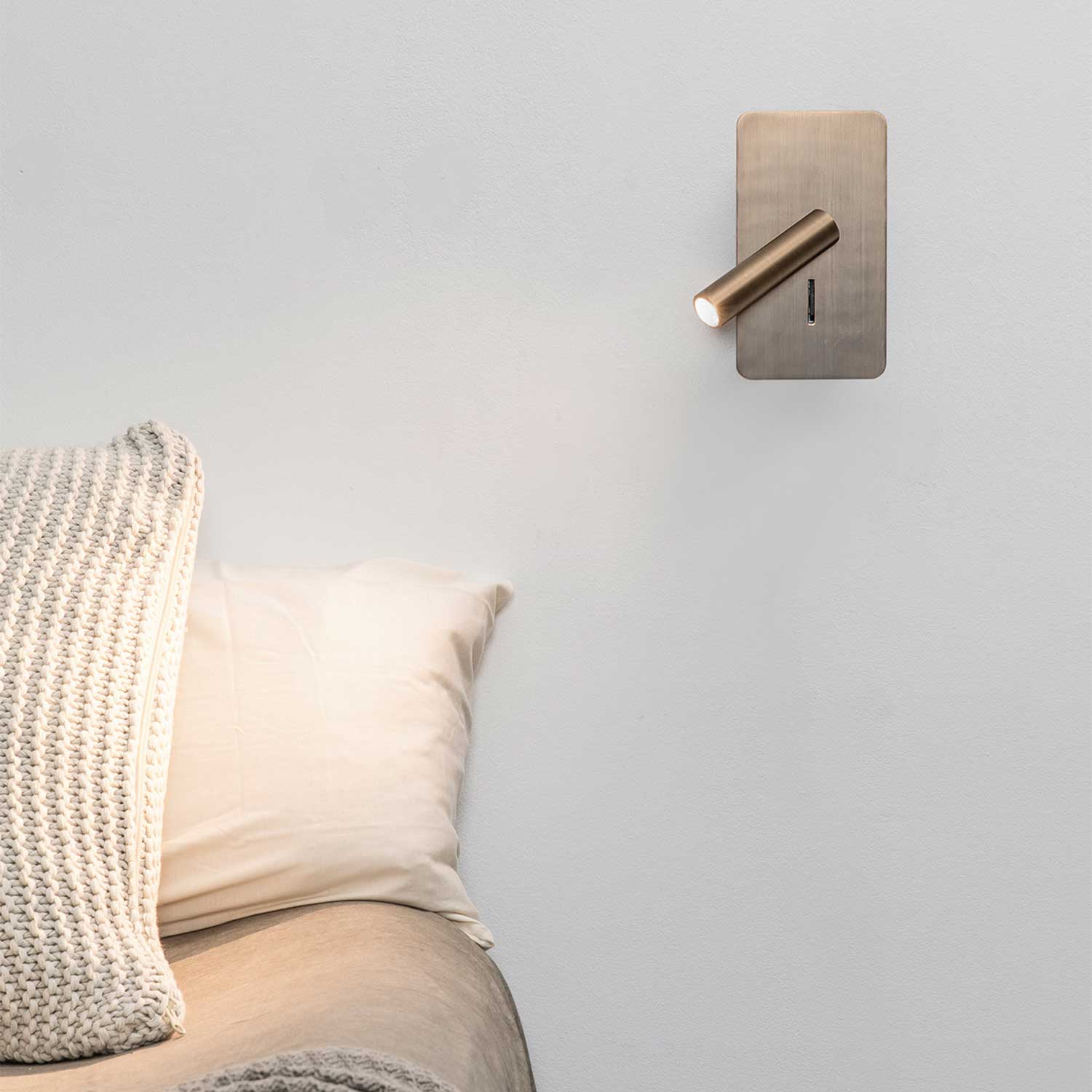 Suau - Applique murale liseuse avec interrupteur style minimaliste