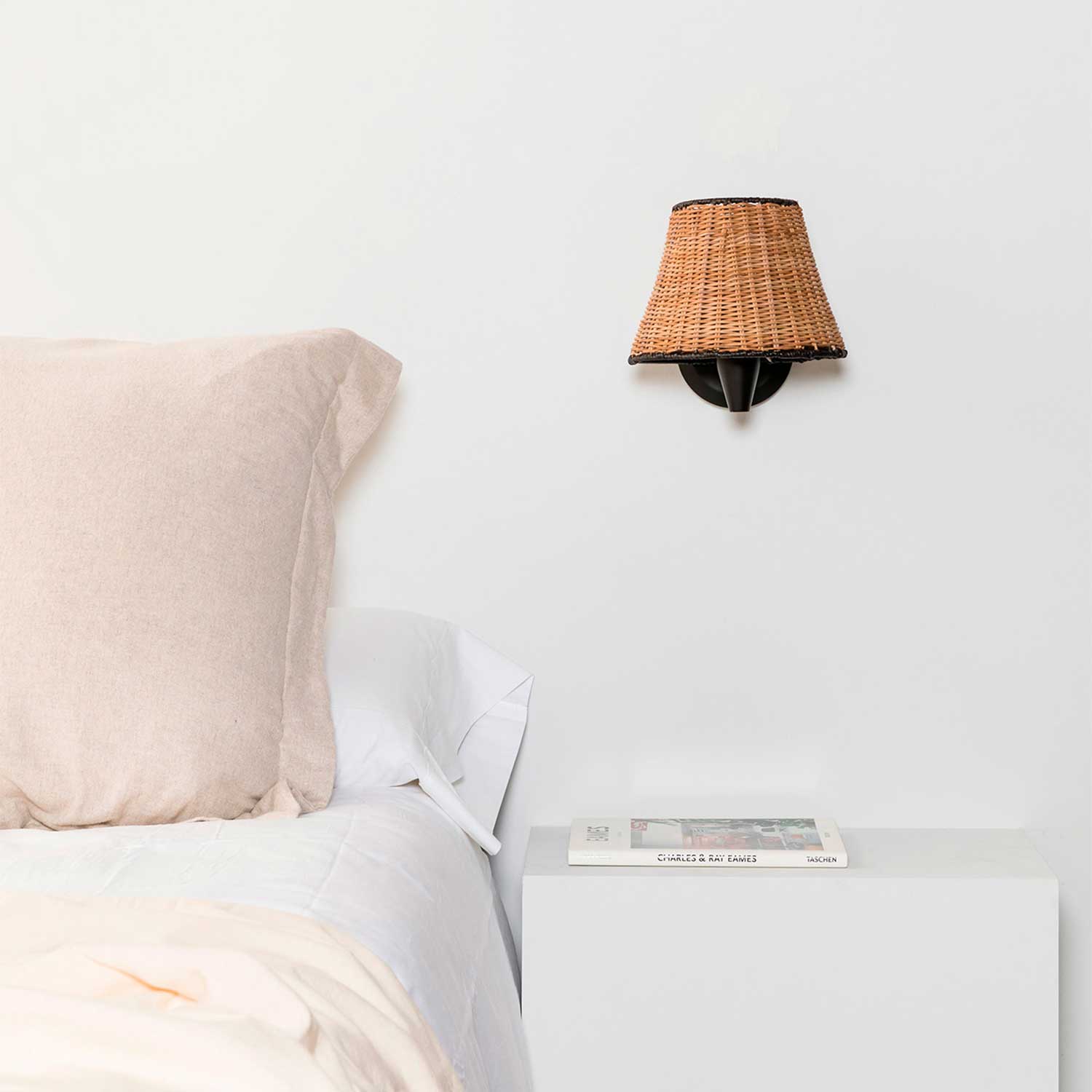 Sumba - Applique da parete in rattan per camera hotel bohémien