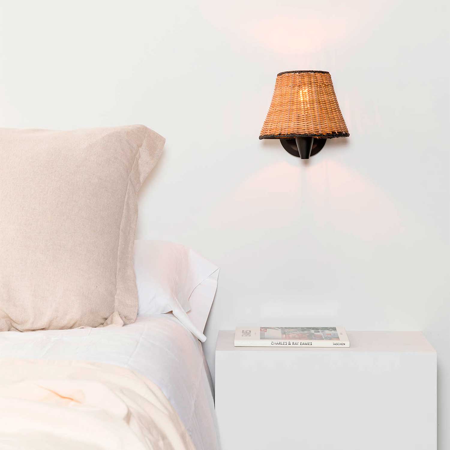 Sumba - Applique da parete in rattan per camera hotel bohémien