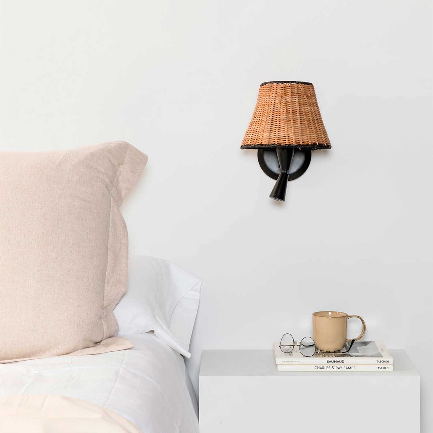 Sumba - Applique da parete in rattan per camera hotel bohémien