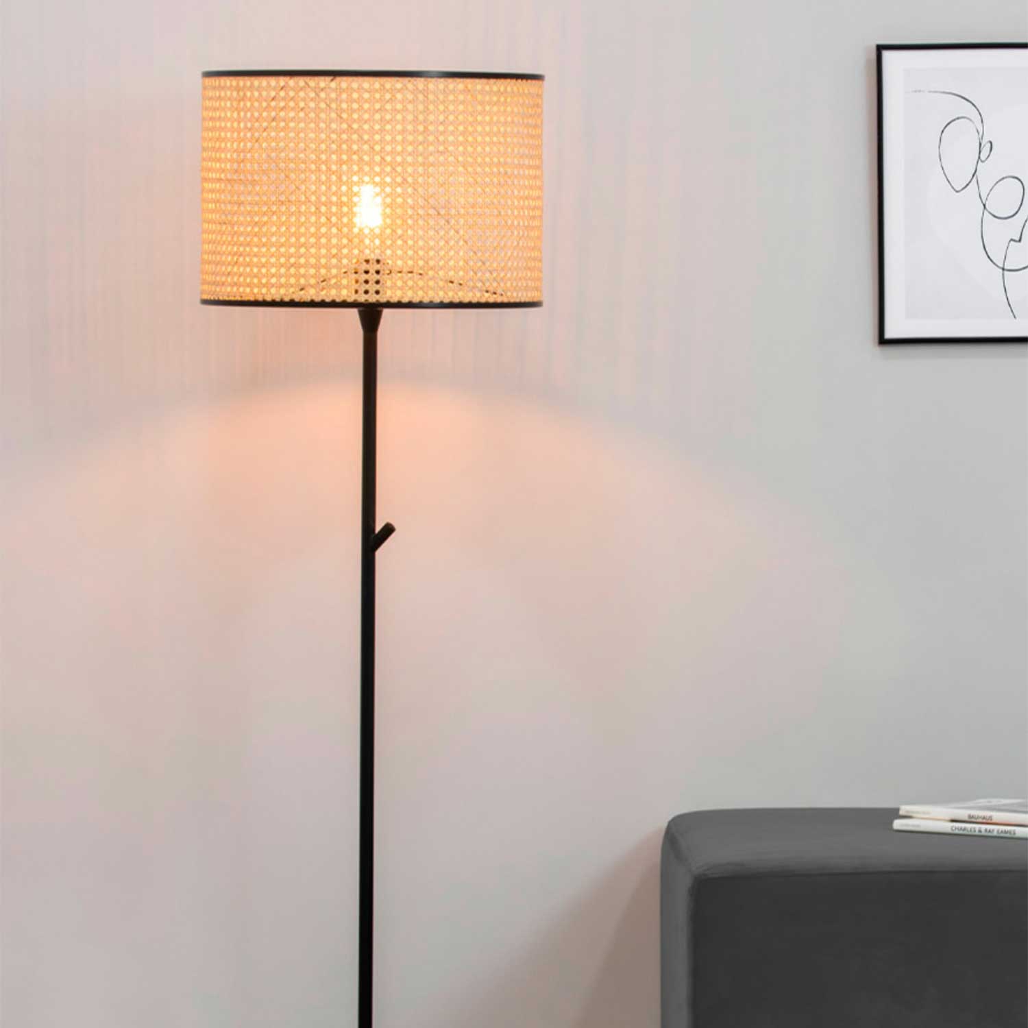 Mambo - Lampadaire sur pied en rotin pour salon bohème