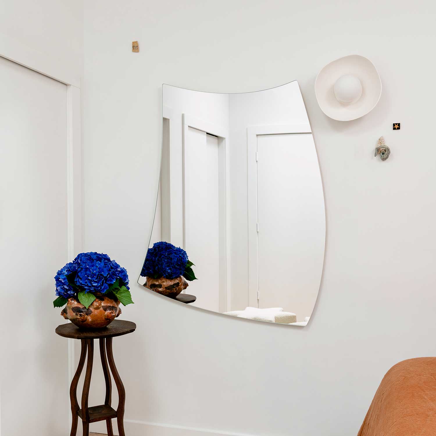 Bacia - Applique murale en céramique pour salon