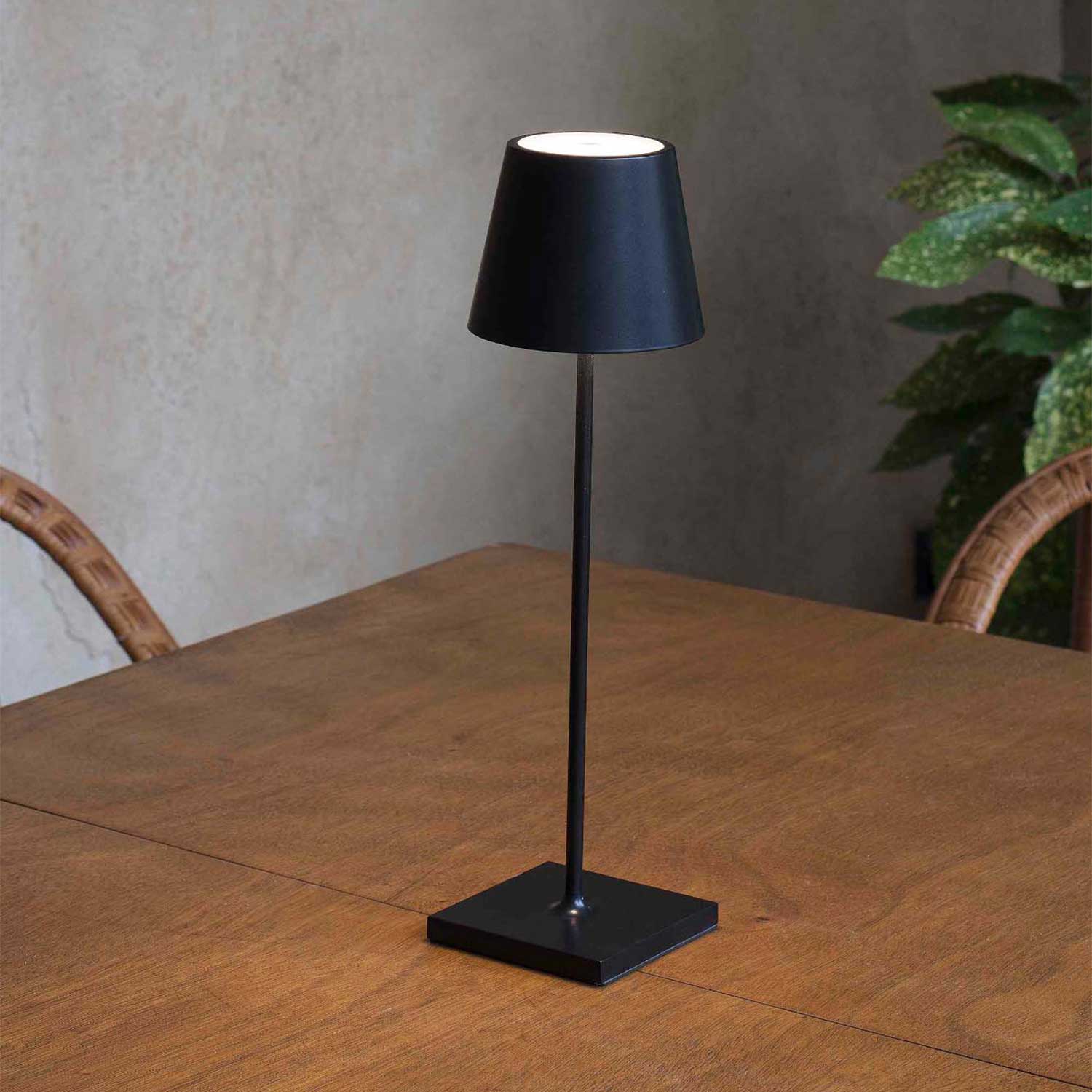 Toc - moderne kabellose Touch-Lampe für Terrasse