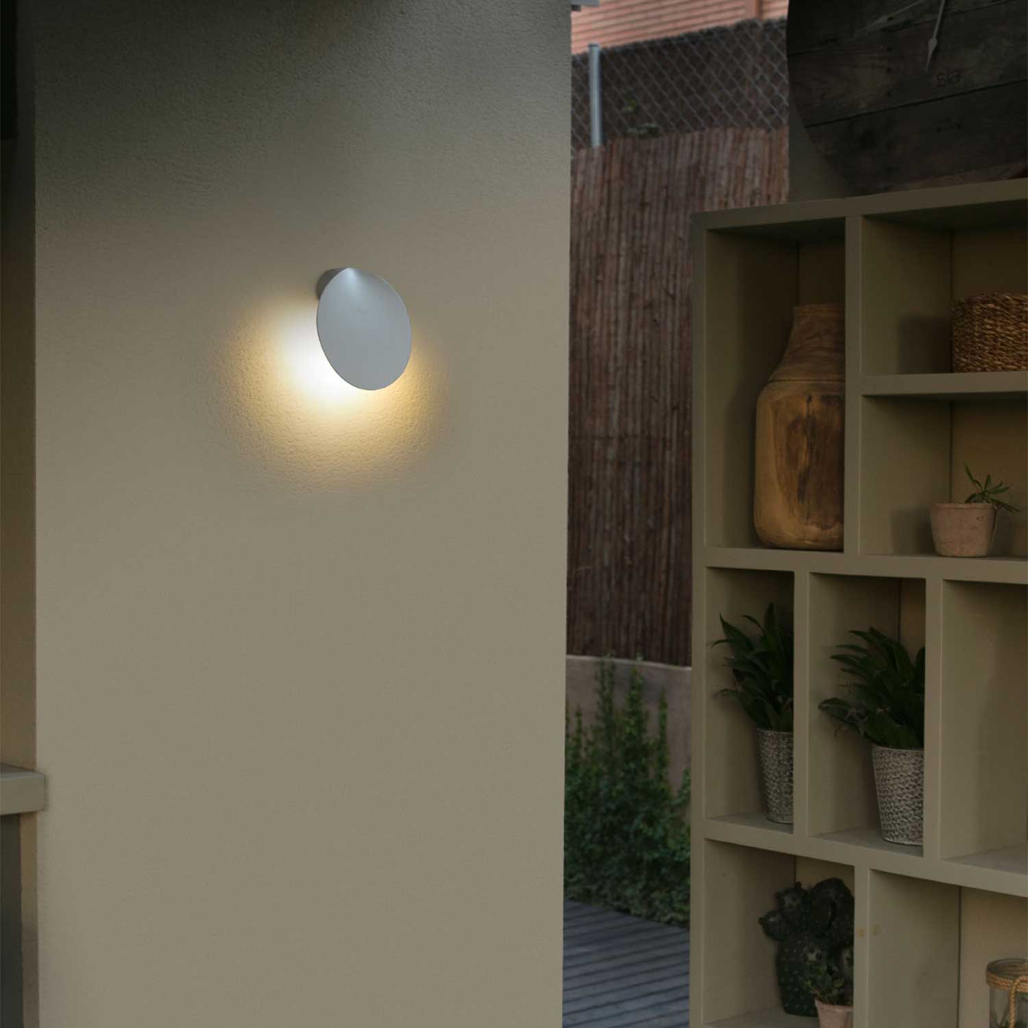 Lotus - Aplique de pared led exterior diseño minimalista