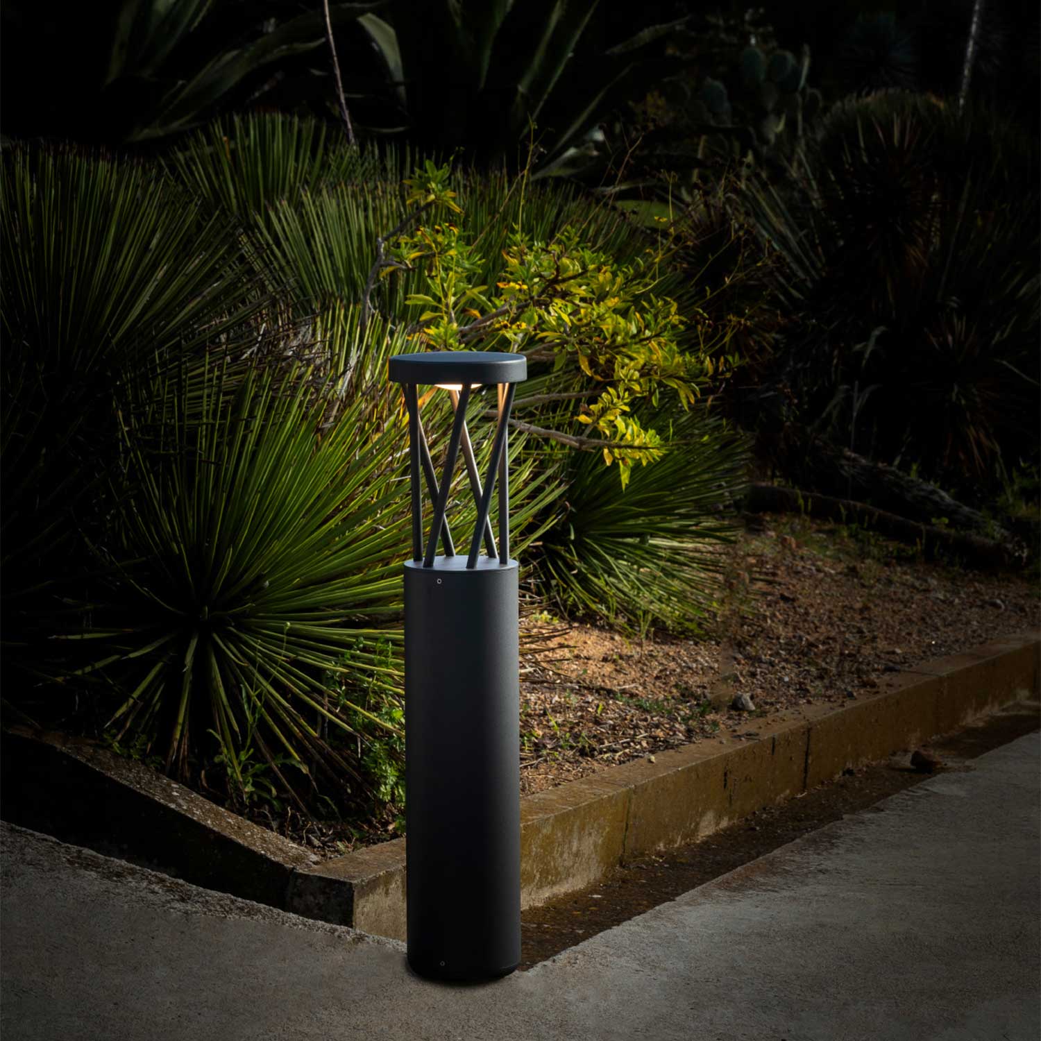 Twist - Dark gray steel design bollard with LED