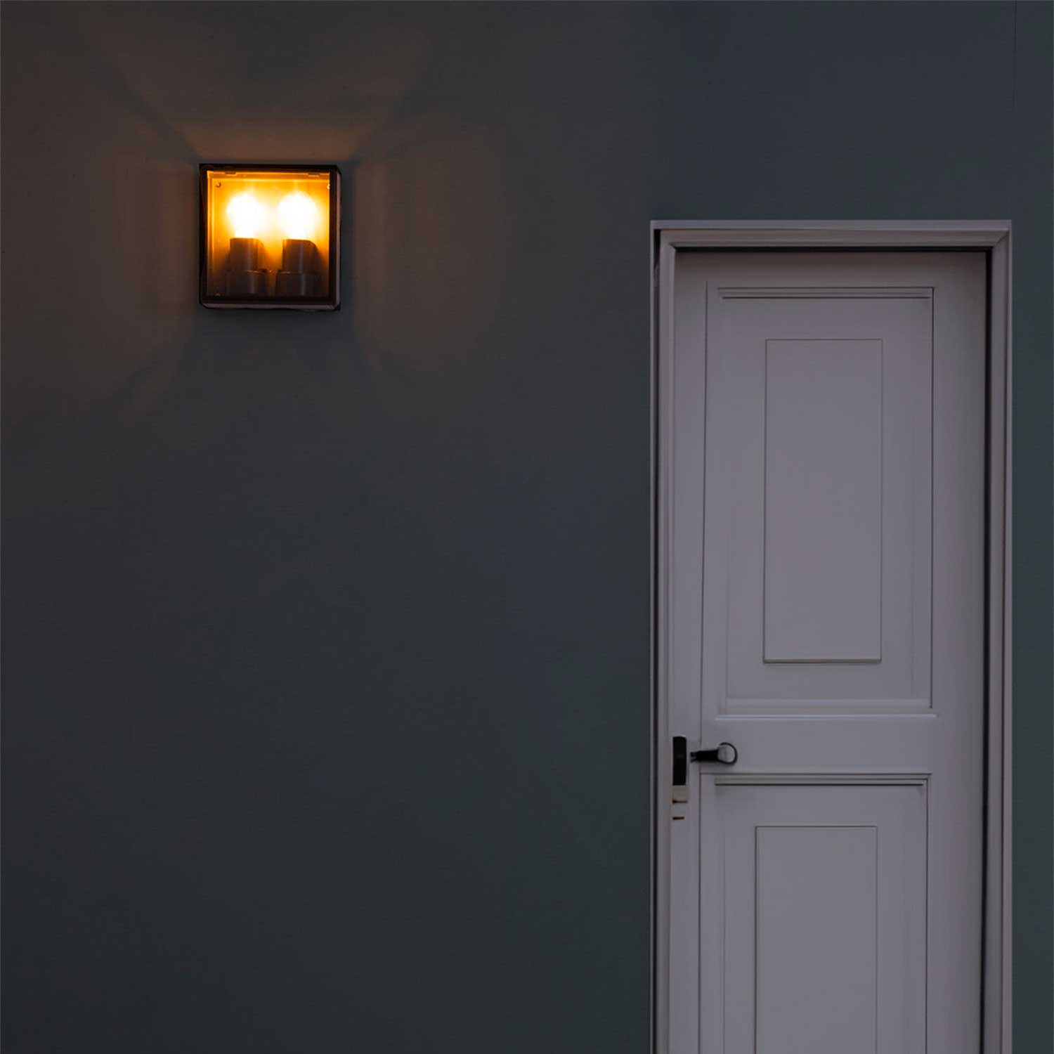 Pomo - Aplique mural exterior decorativo de vidrio