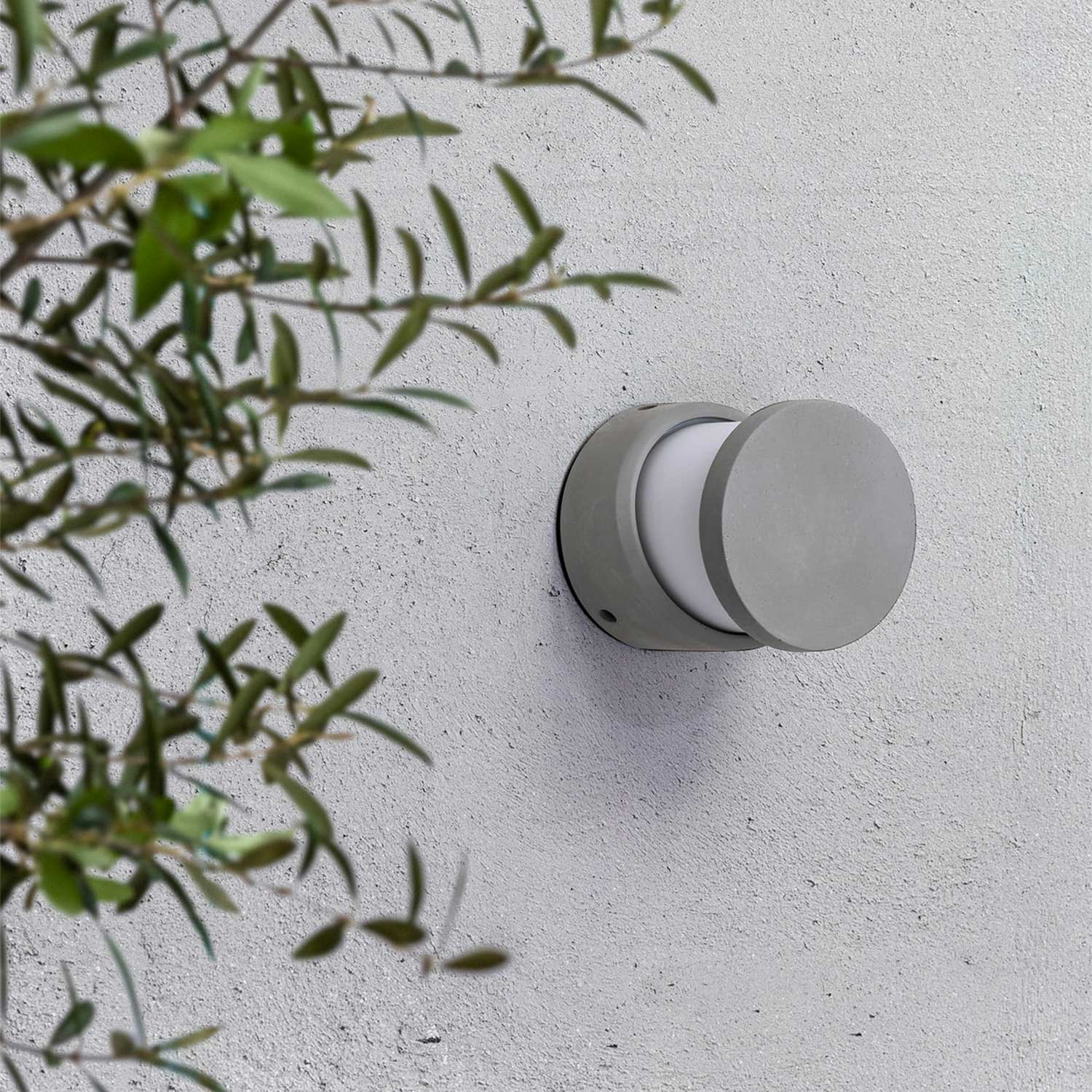 Block - Design Außenwandleuchte aus Beton