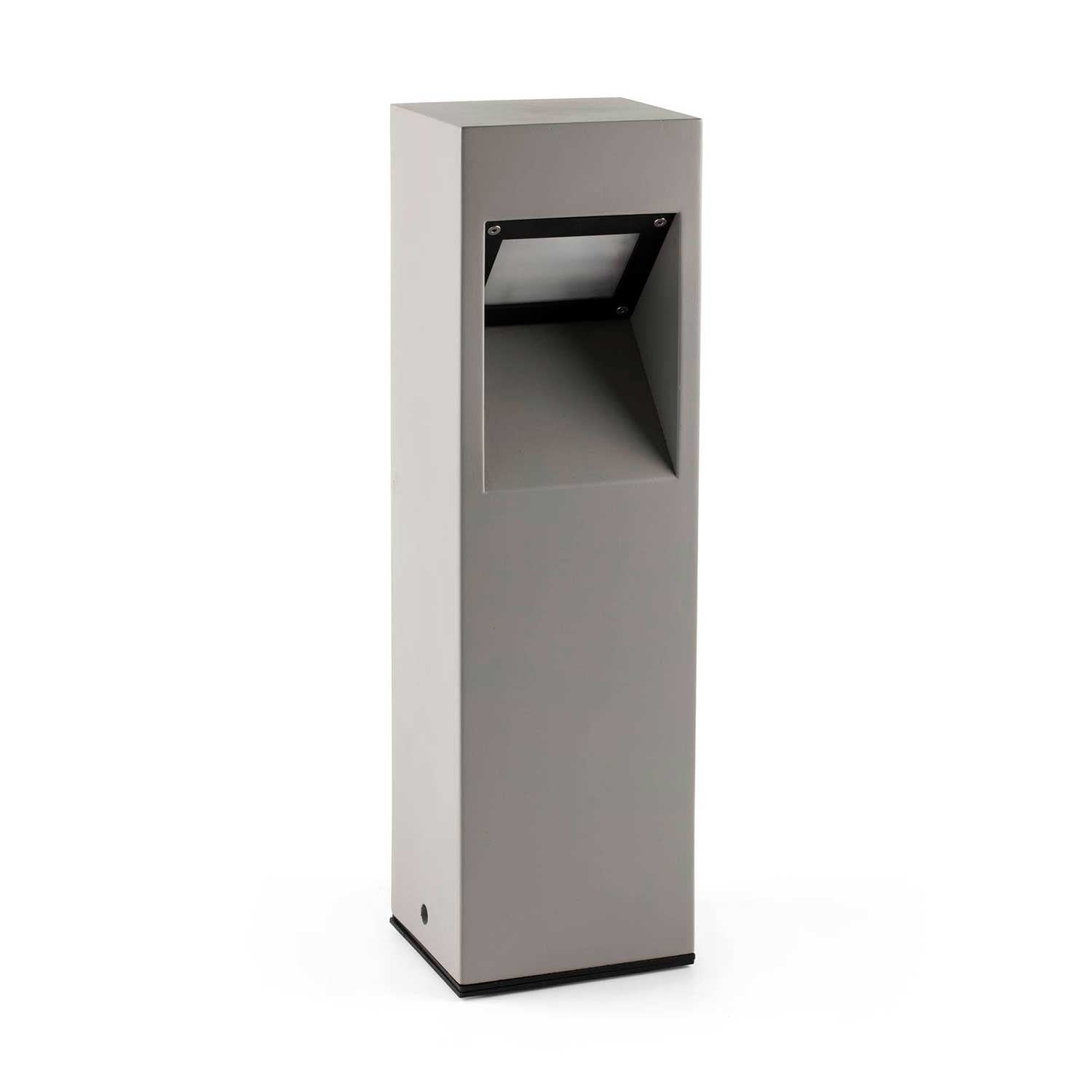 Cast - Industrial design concrete outdoor LED bollard