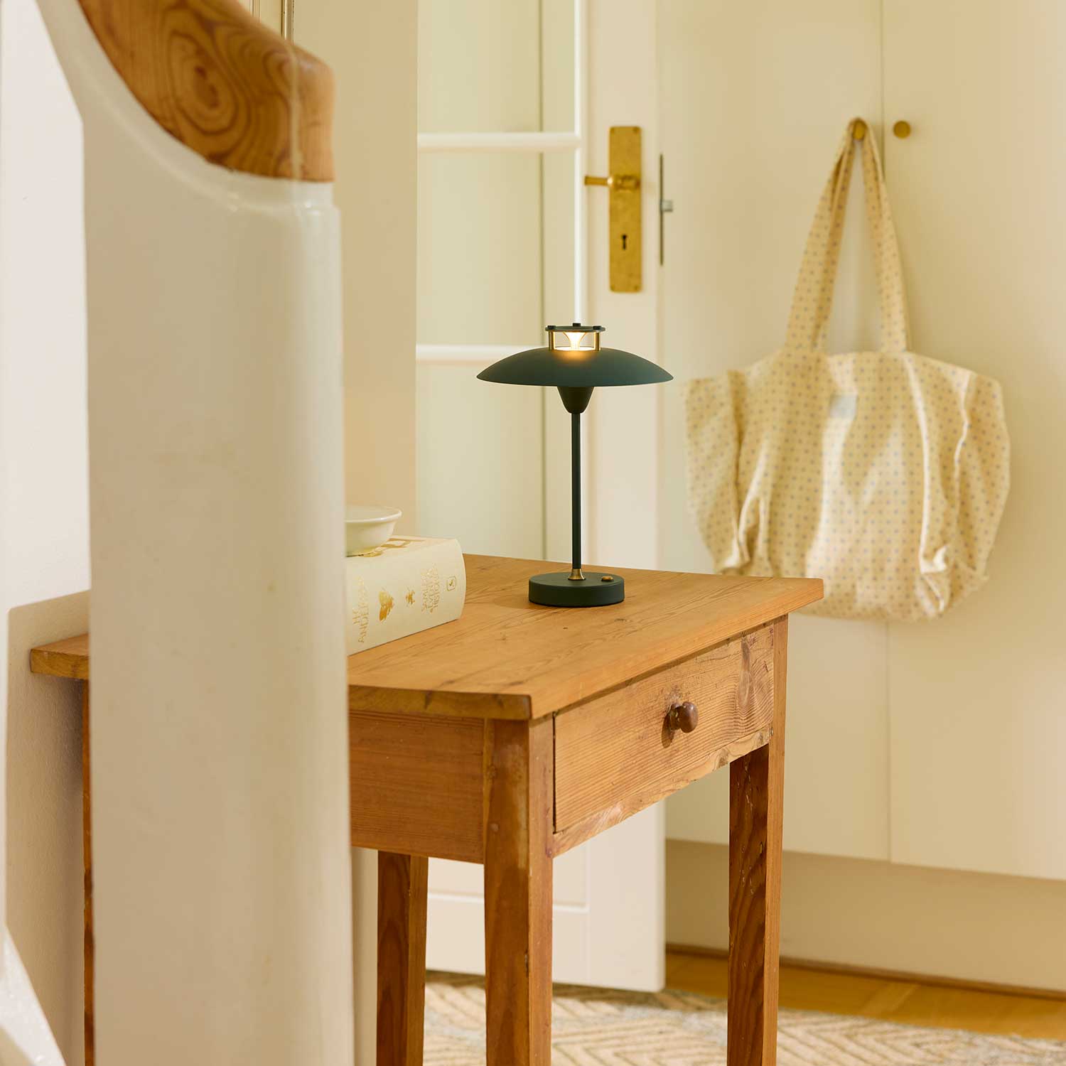 Stepp - Lampada portatile senza fili di design in acciaio impermeabile