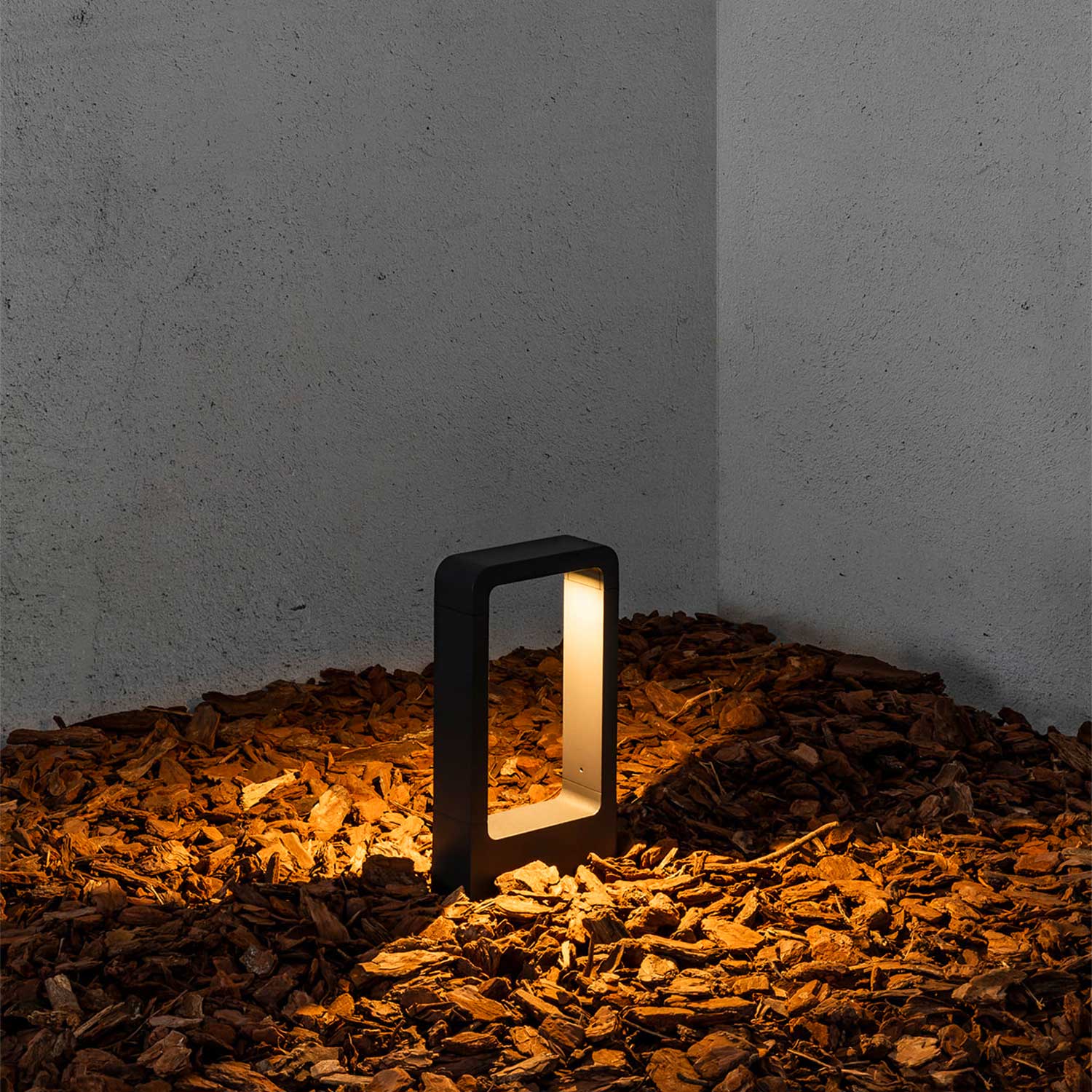 Das - Basalt gray steel outdoor LED bollard for garden