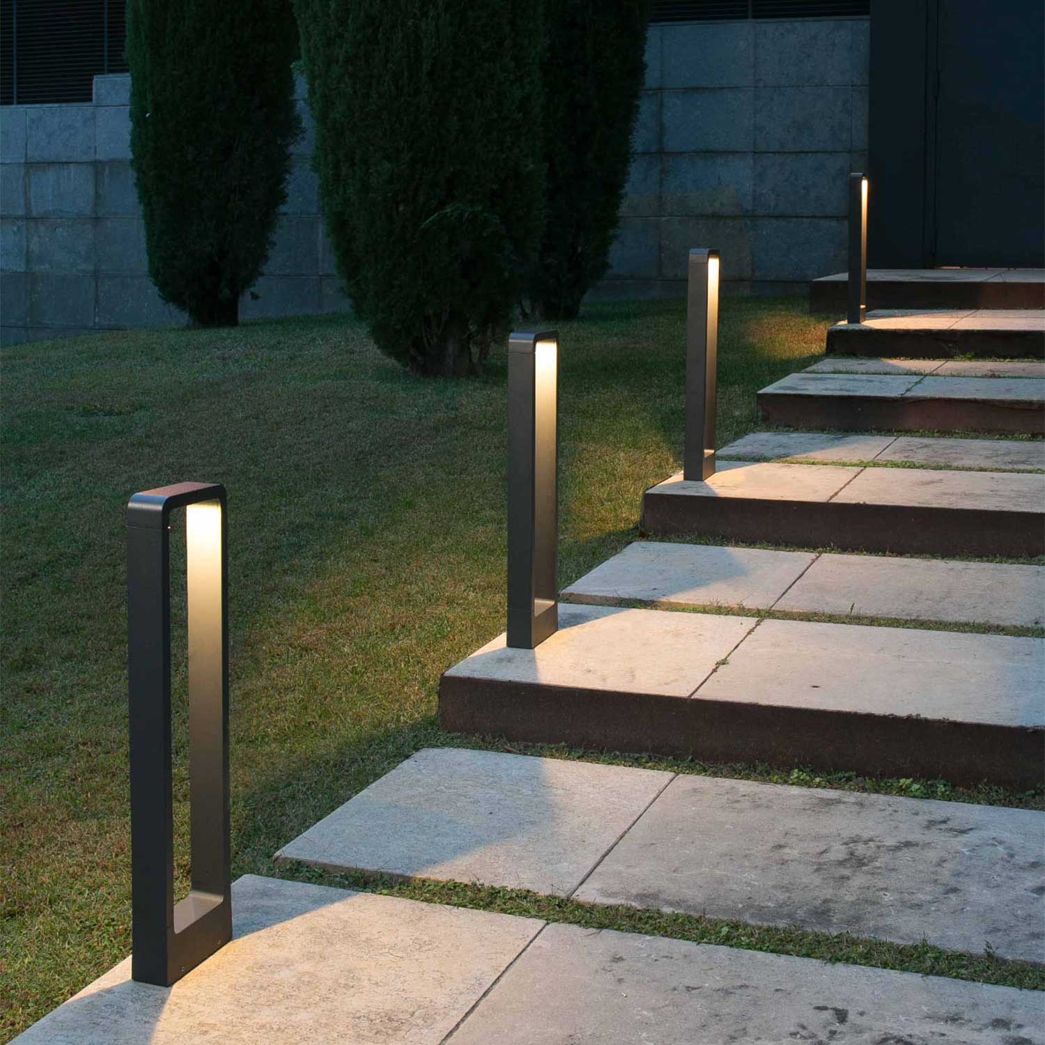 Das - Borne led extérieur en acier gris basalte pour jardin
