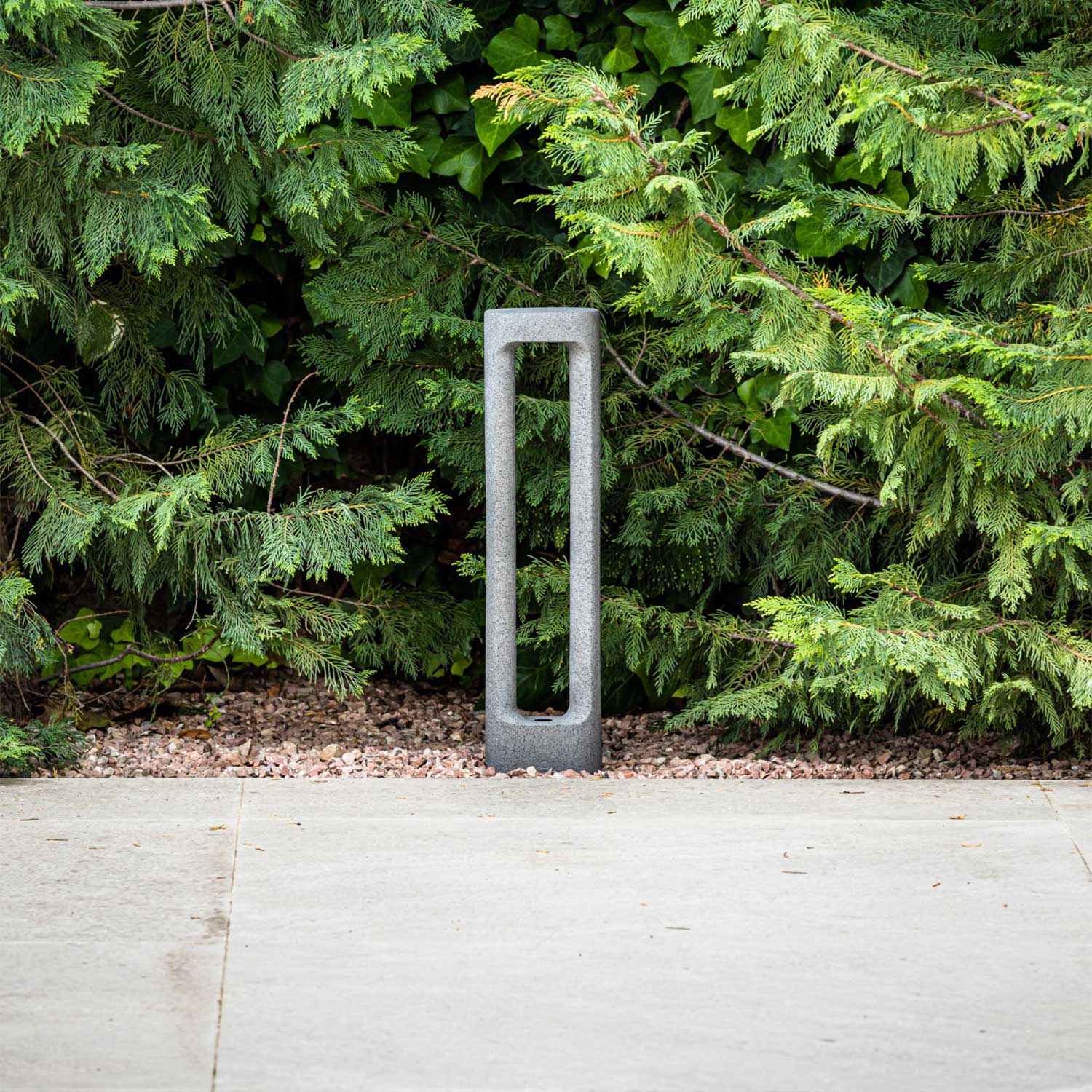 Totem - Design LED bollard for contemporary garden
