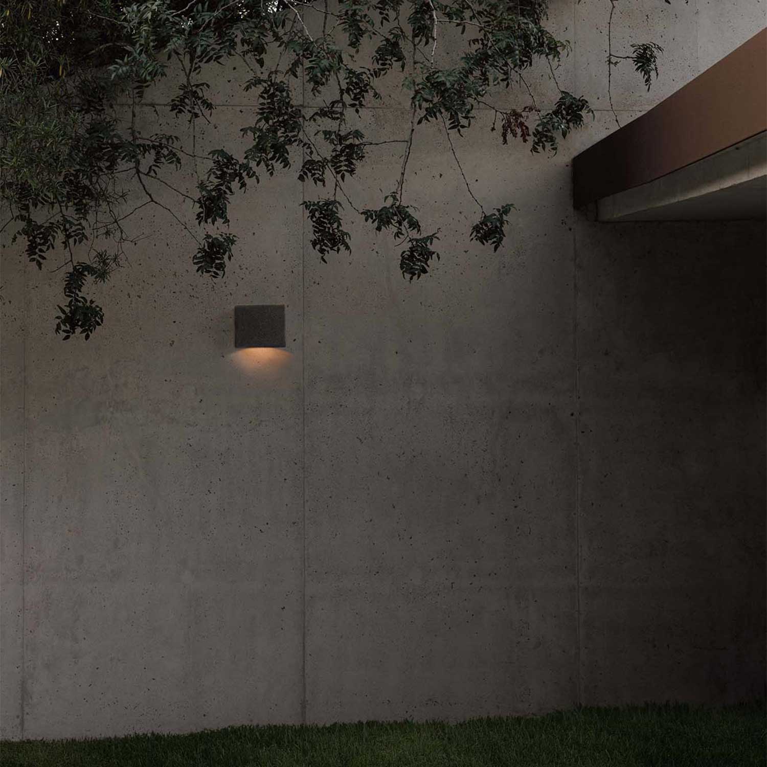 Grot - Aplique de pared exterior led en hormigón estilo industrial