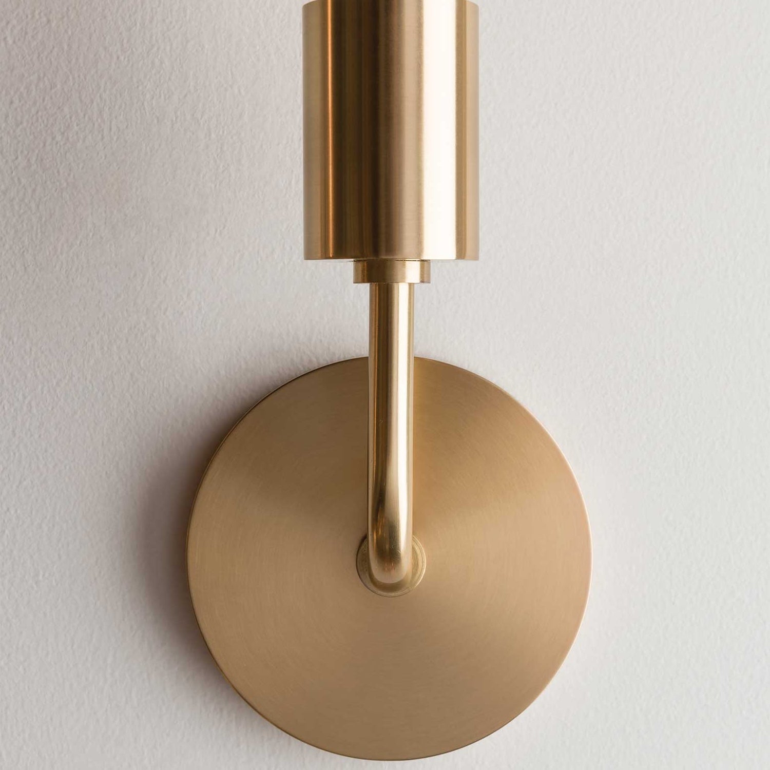 Ava - Industrial design metal wall sconce