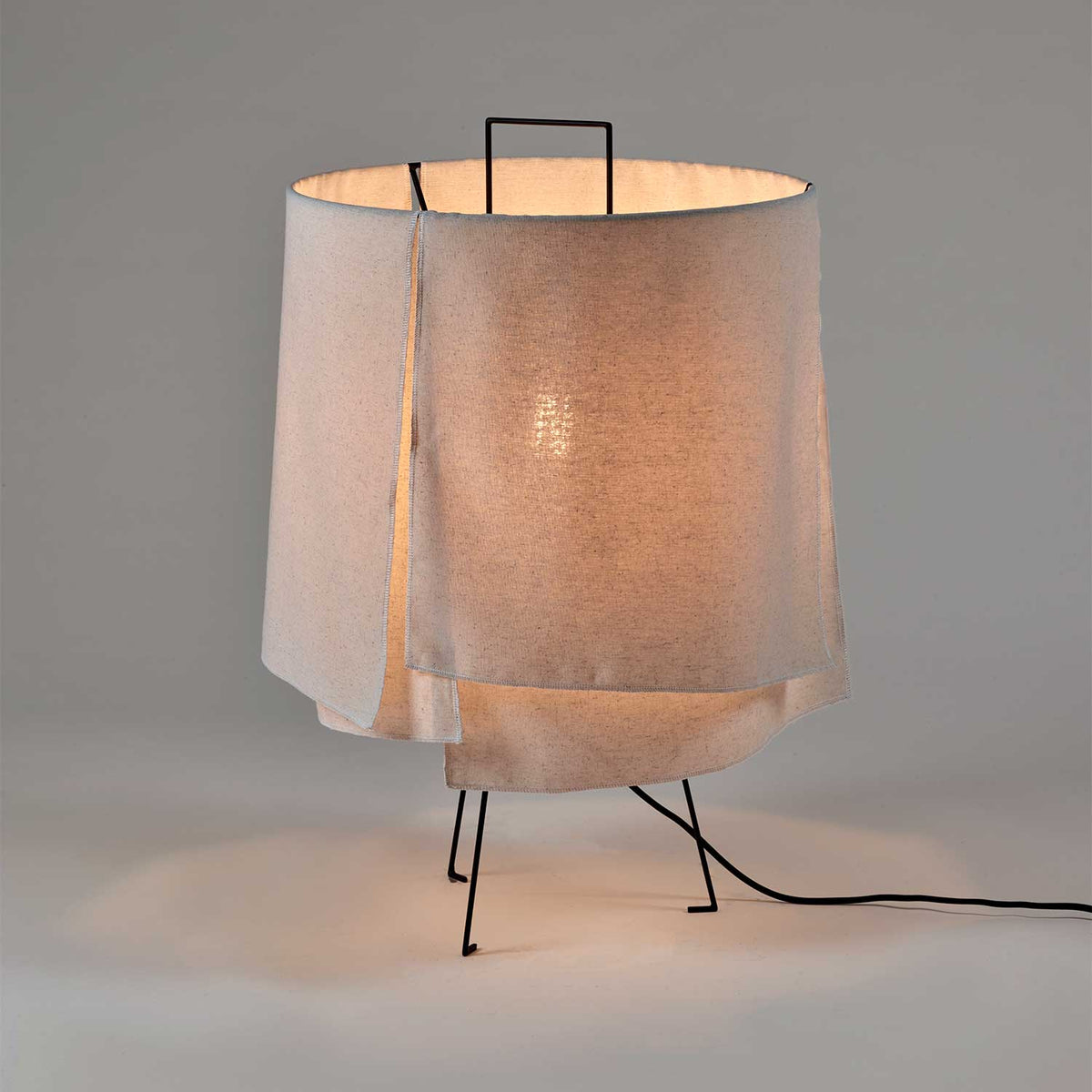 Nomad - Lampadaire en acier et lin