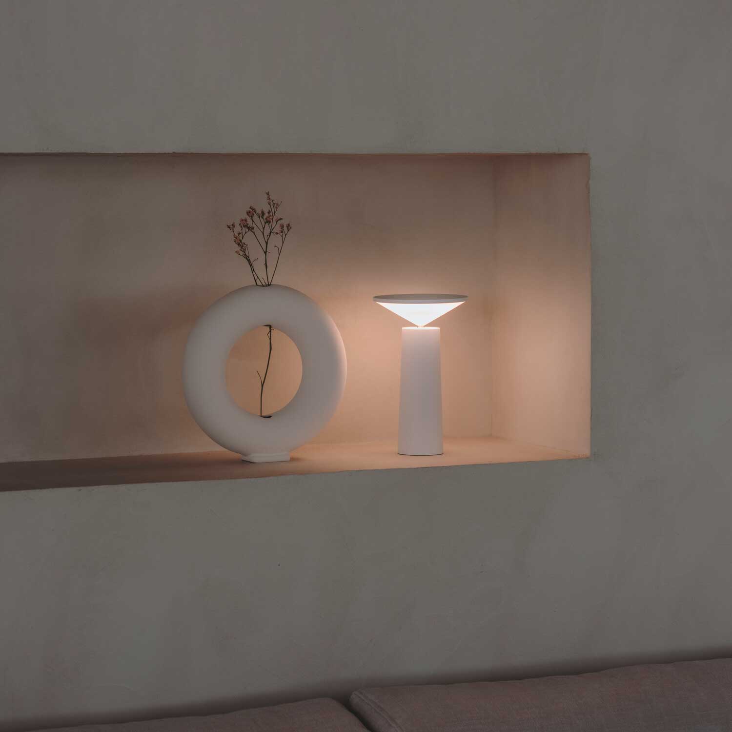 Cocktail - Wireless design lamp for dining table