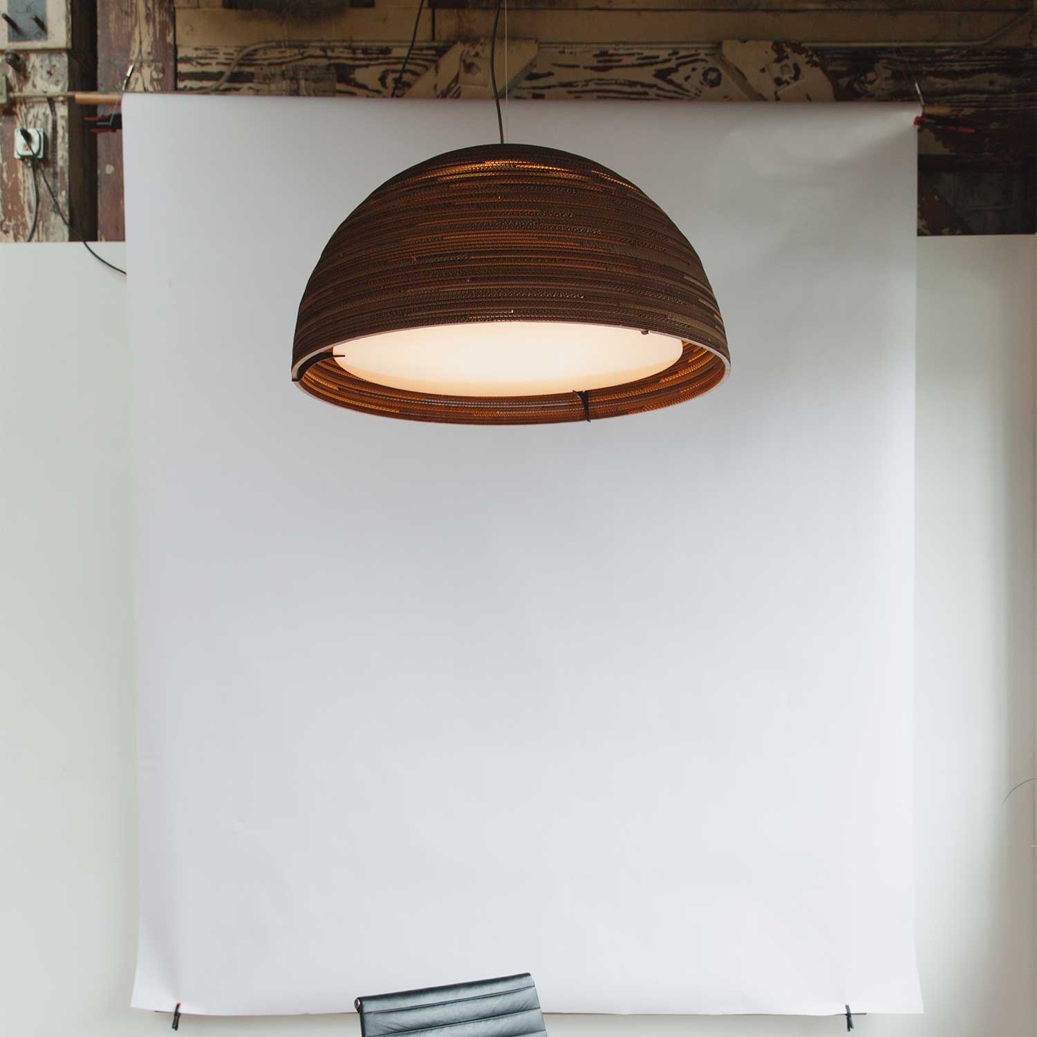 Scraplights Dome - XXL Dome Hängelampe aus recyceltem Karton