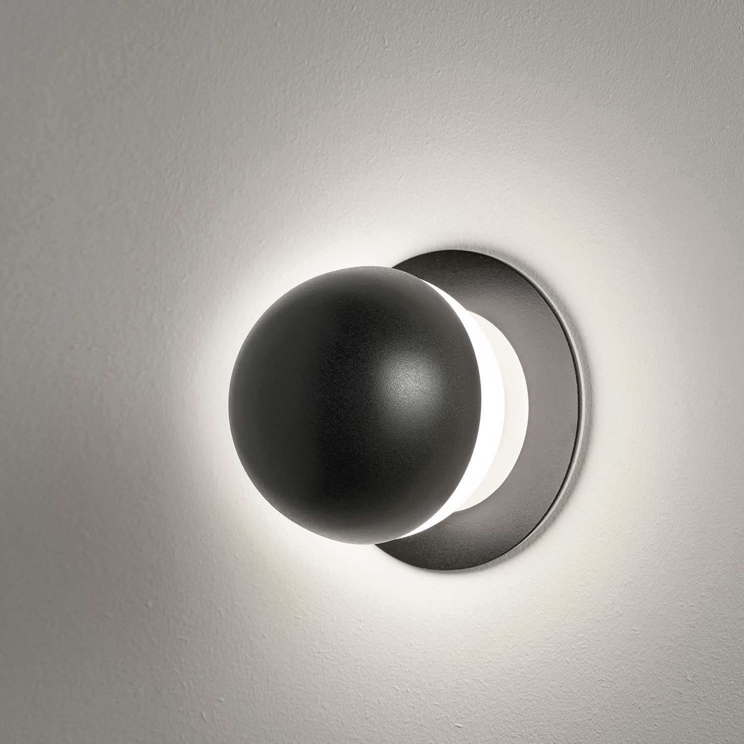 Alfi - Applique da parete rotonda in acciaio per soggiorno moderno