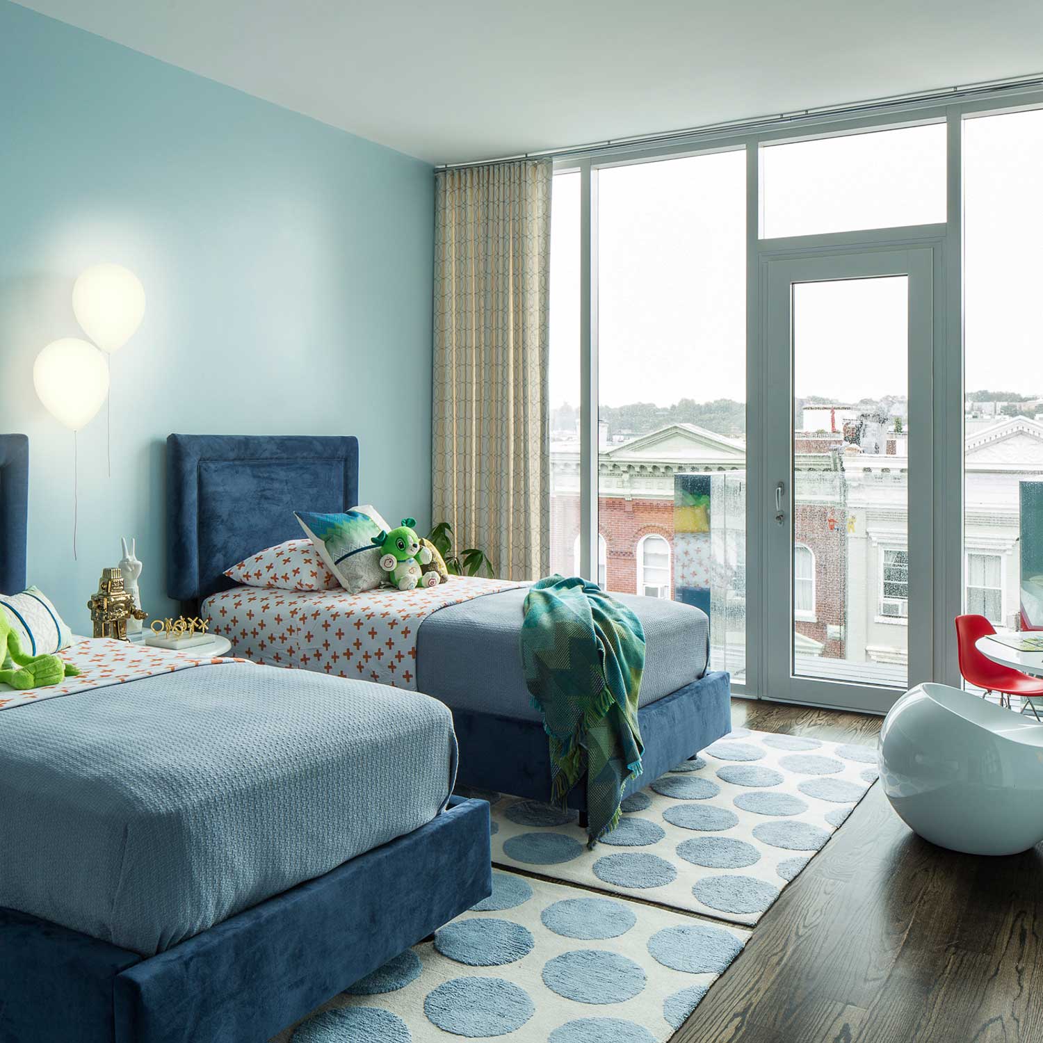 Balloon - Applique da parete a forma di palloncino per camera dei bambini