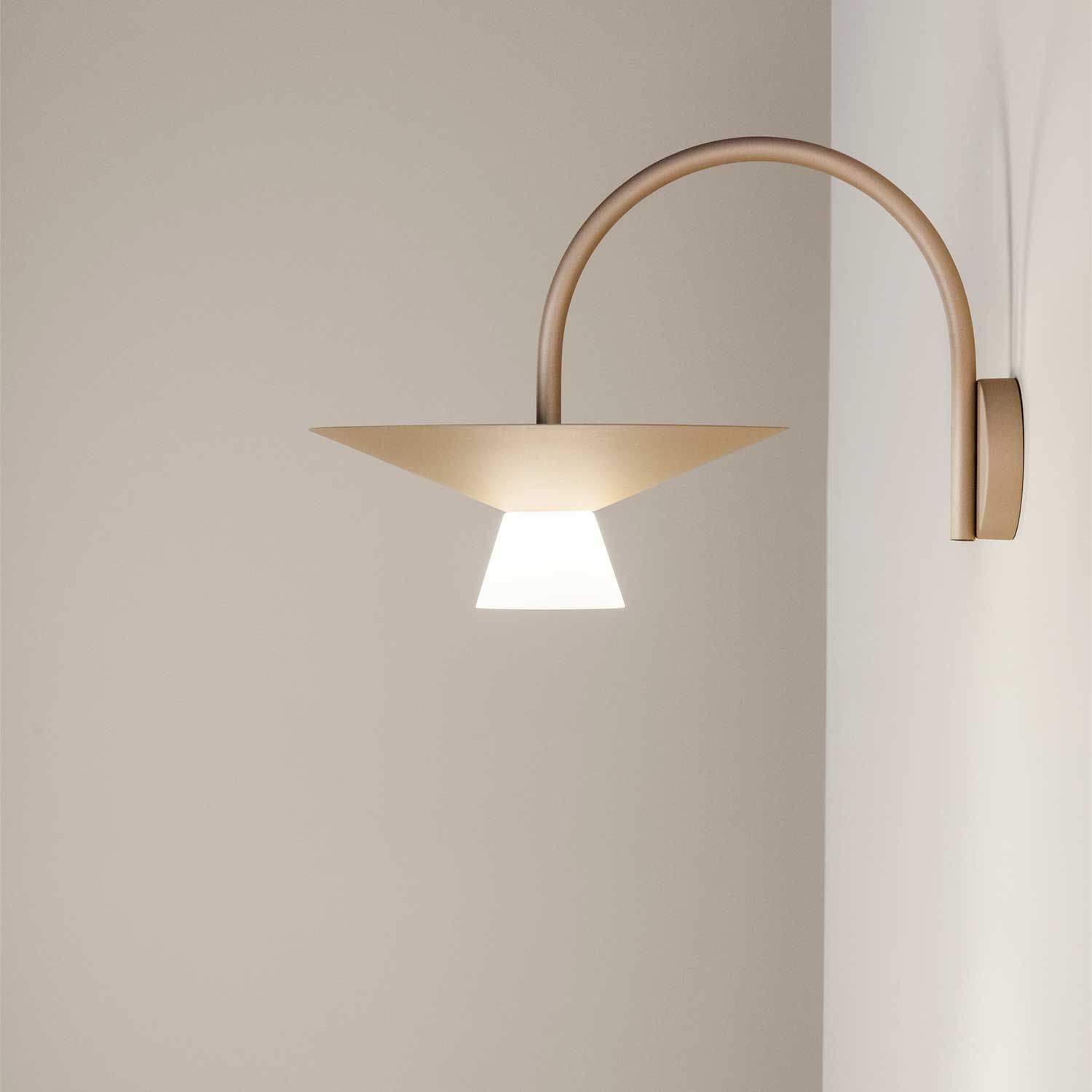 Belt - Applique murale LED design contemporain en acier avec abat-jour modulable