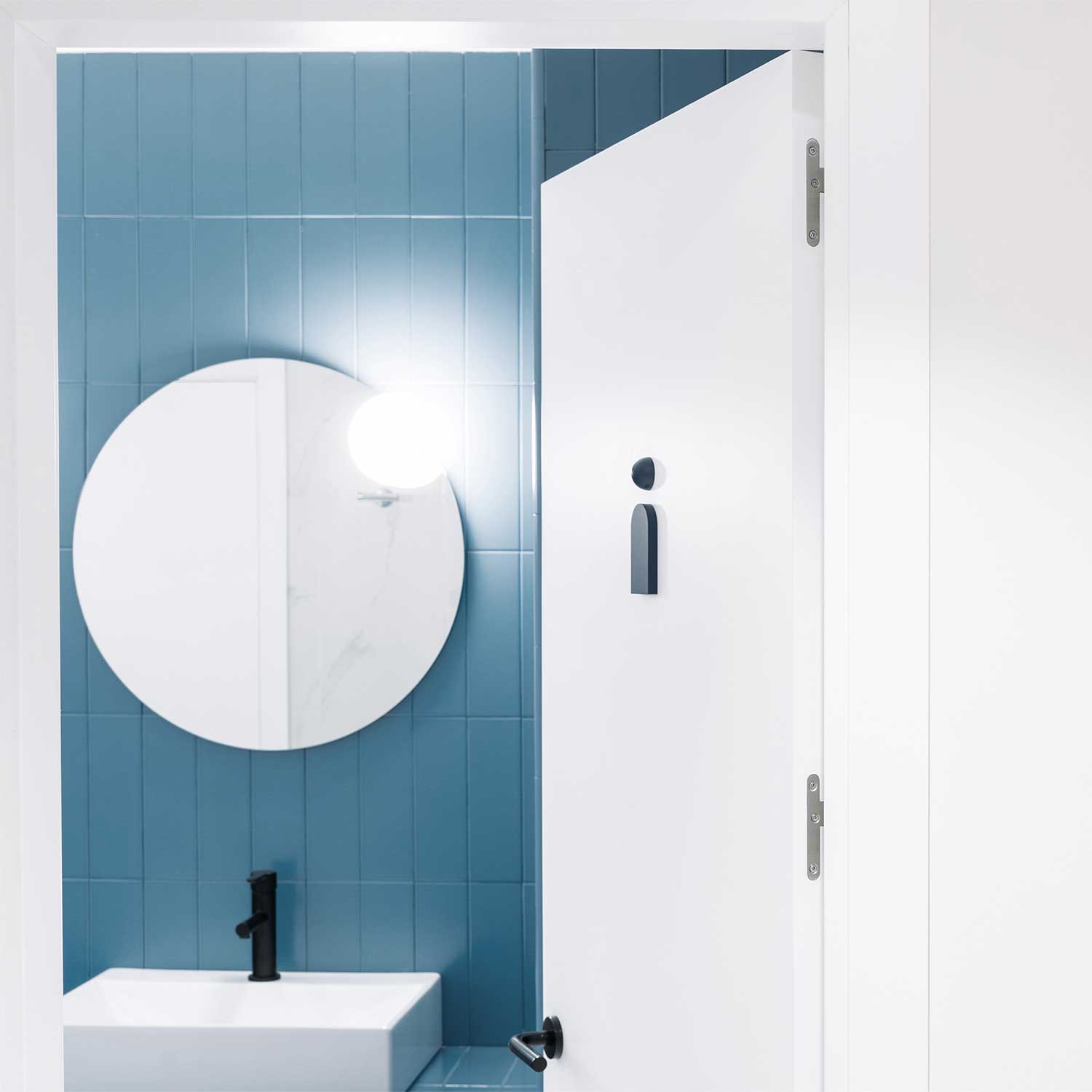 Circ - Large round mirror wall sconce for bathroom