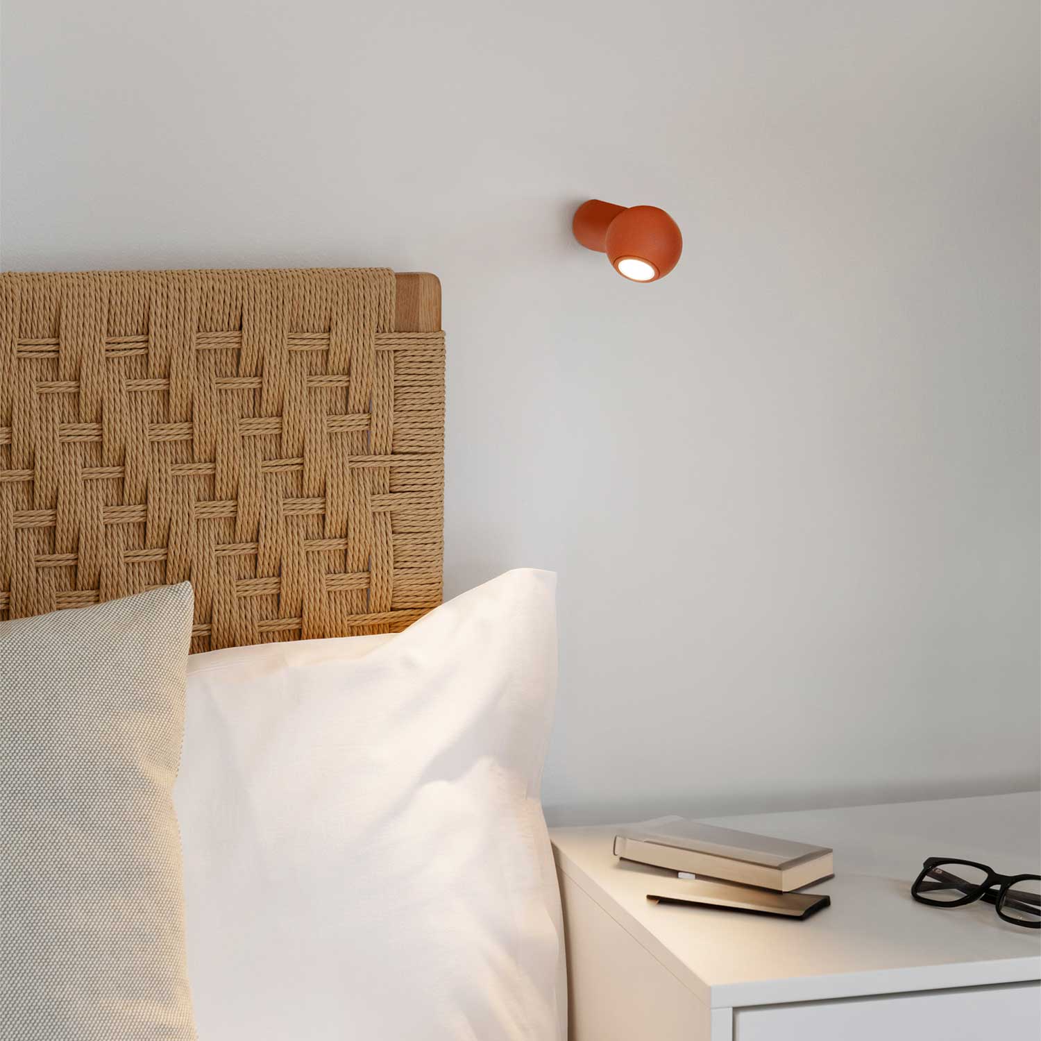 Compass - Applique murale led design en acier pour salon