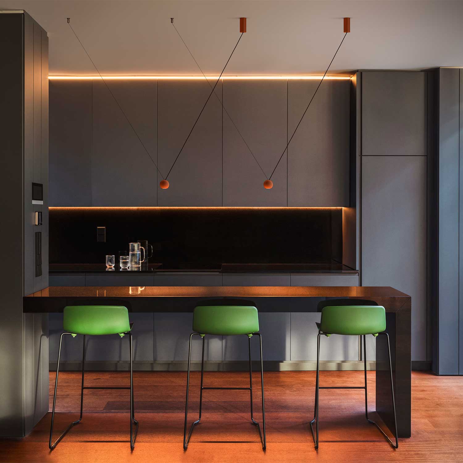 Compass - Minimalist design dining room pendant light