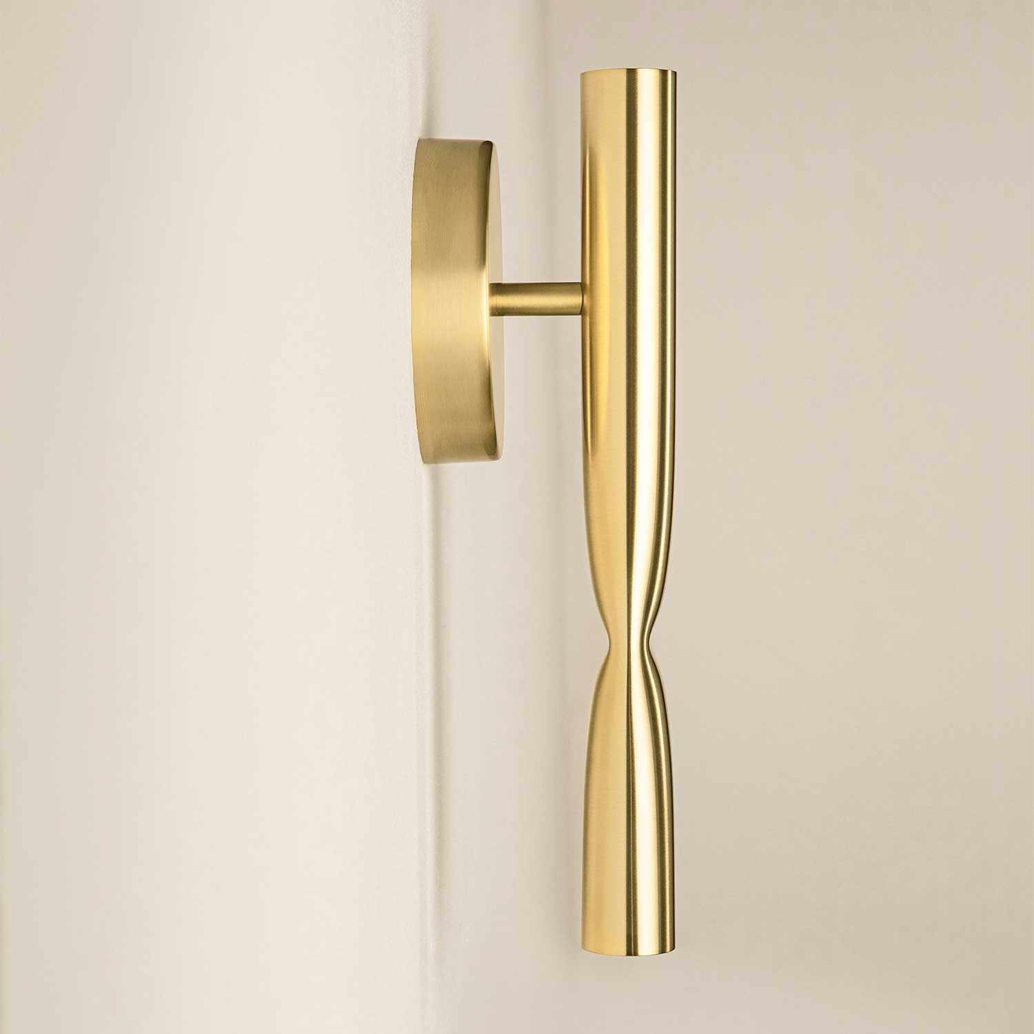 Flow - Applique da parete design in acciaio con led per soggiorno