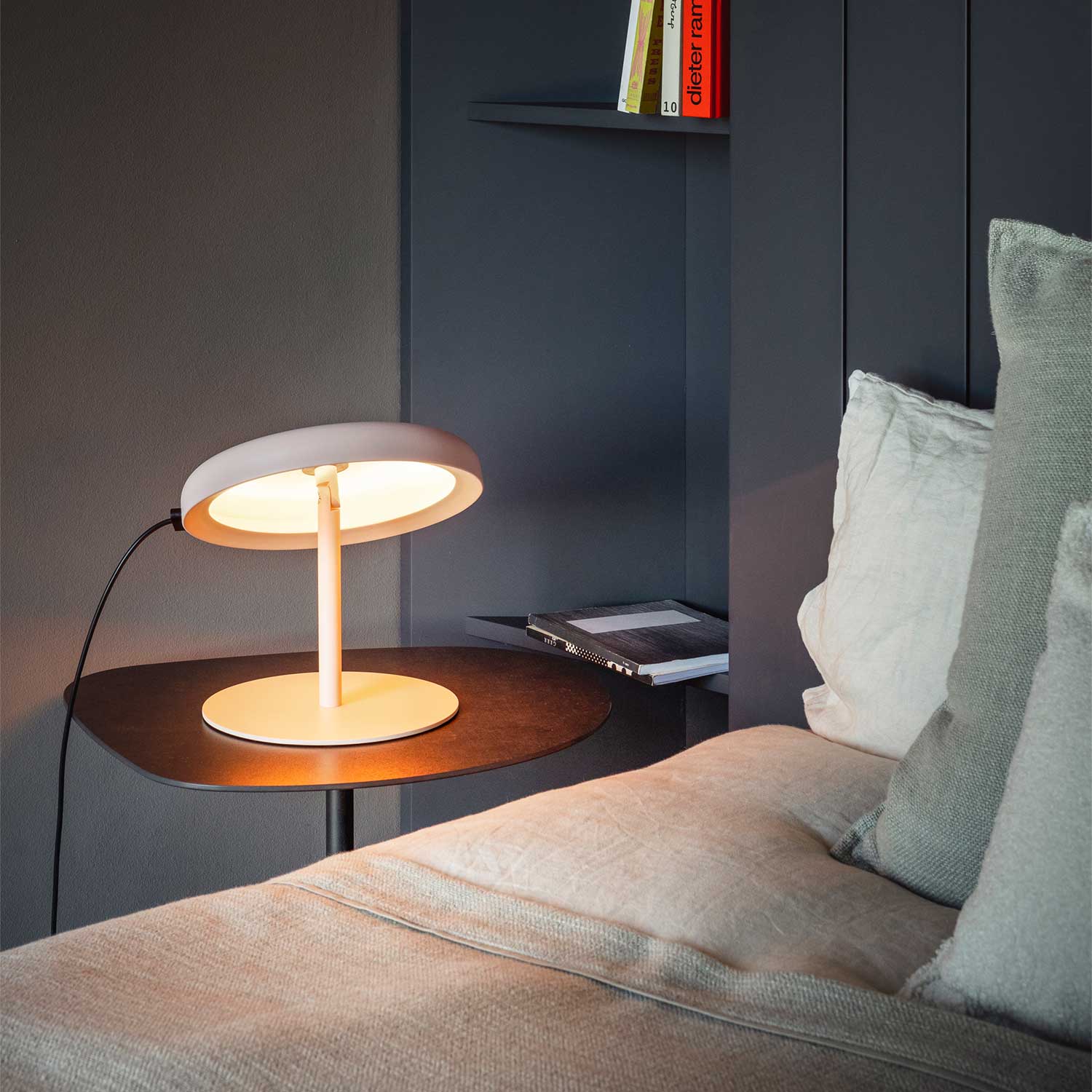 Mood - Lampada da tavolo rosa design con led dimmerabile