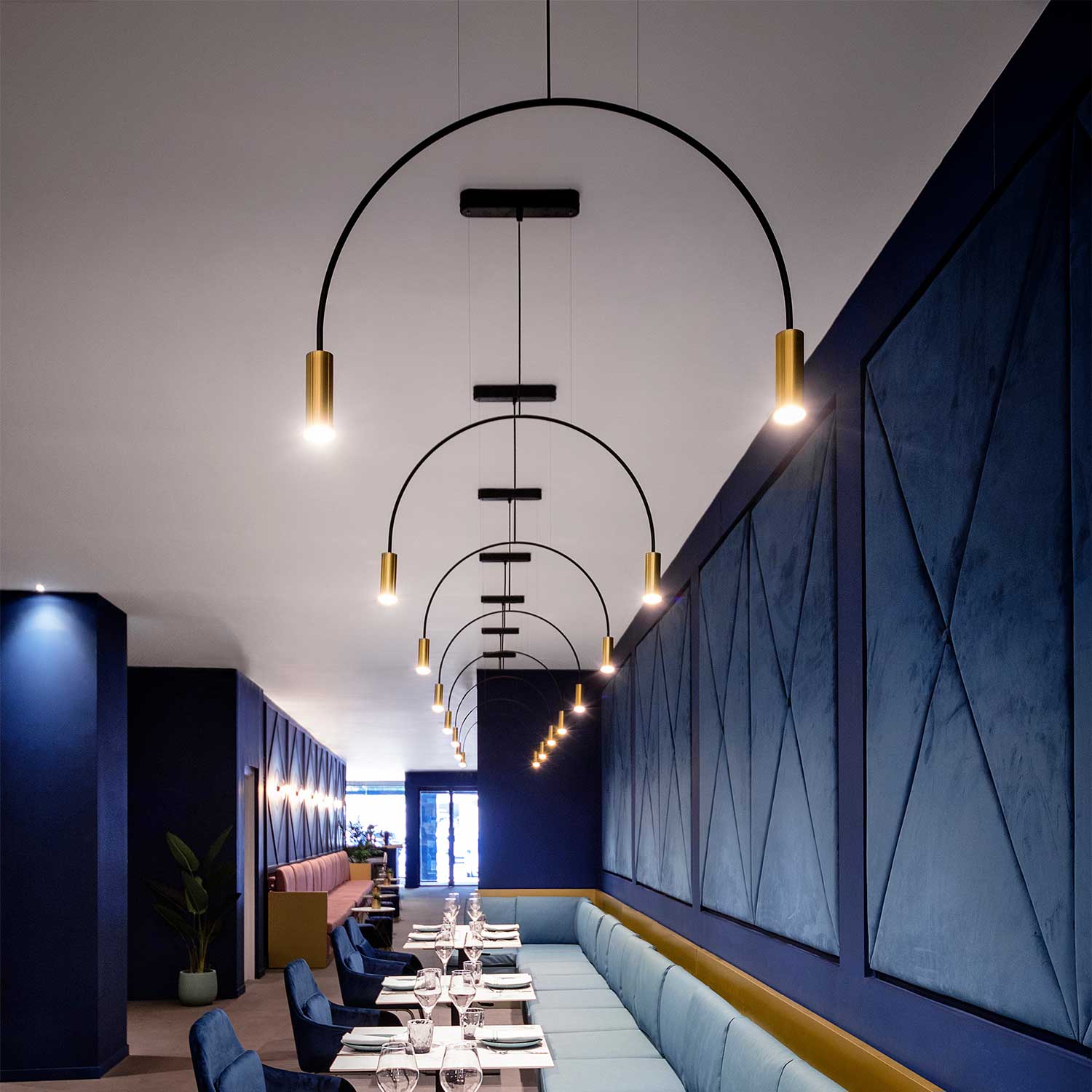 Volta - Minimalist design pendant light for dining room
