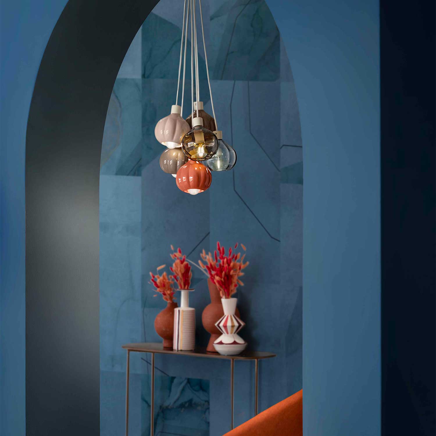 Afoxé - Petit lustre en céramique design pour chambre moderne