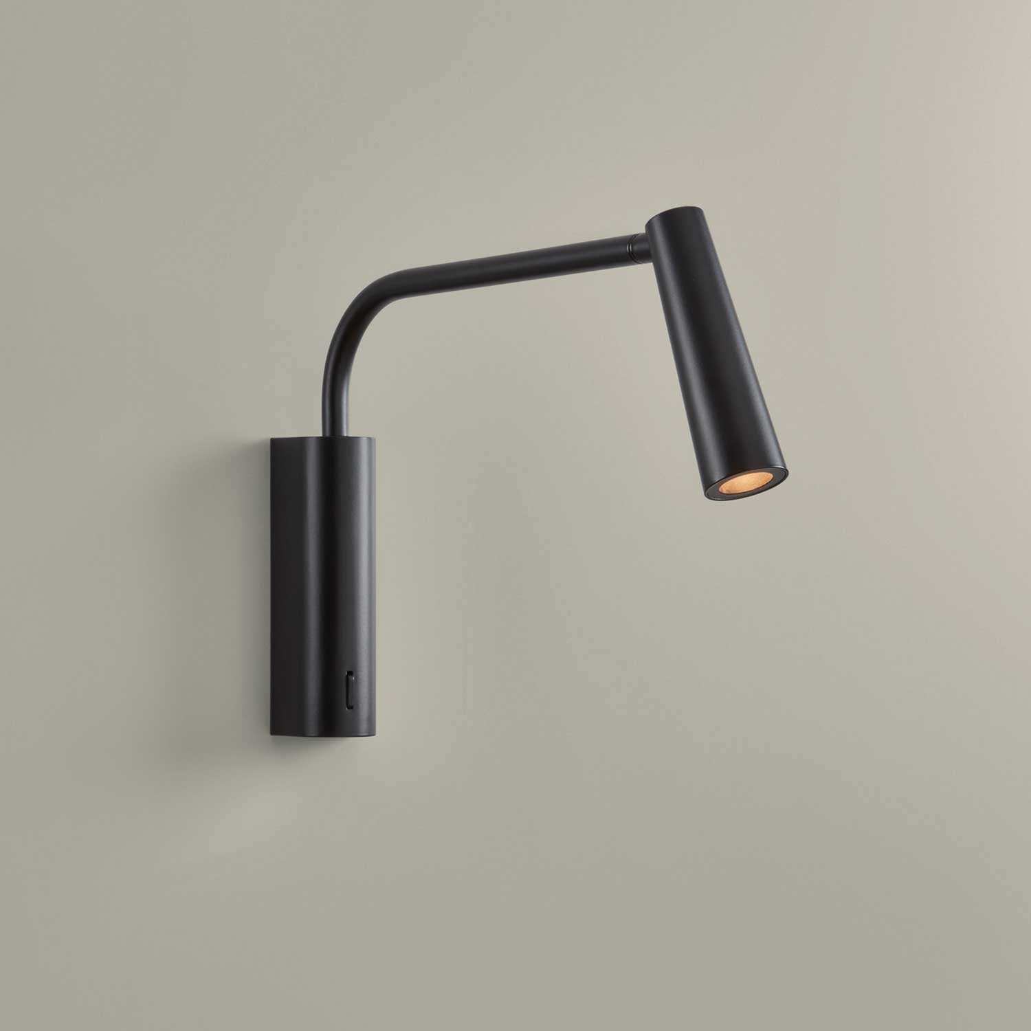 Gamma Extend - Adjustable LED wall reading lamp modern design