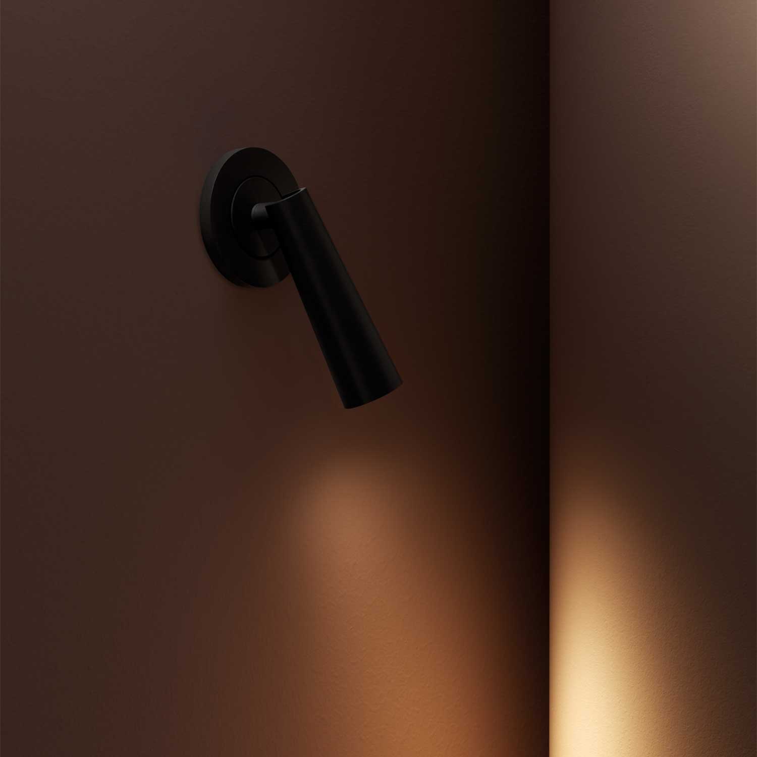 Gamma Mini - Modern design LED wall reading lamp