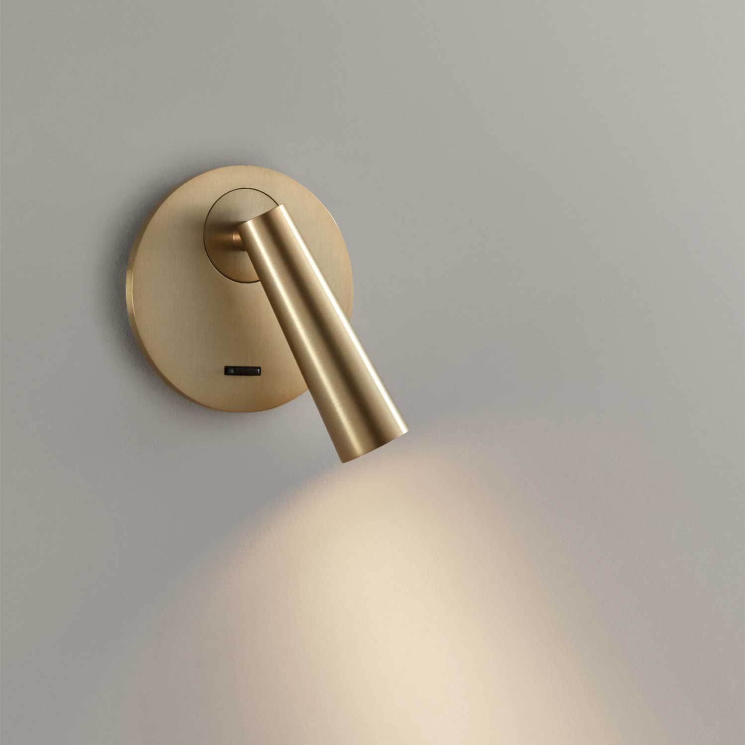 Gamma - Modern design LED wall reading lamp